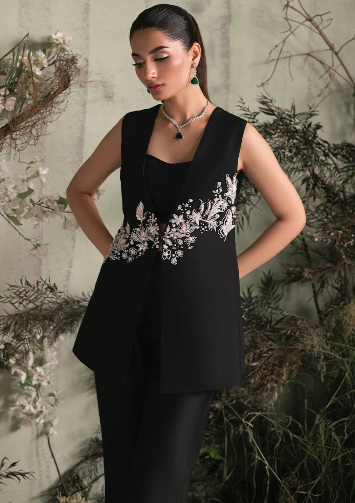 Khakaa Soie Chic Luxury Pret'25 D-05 Sable