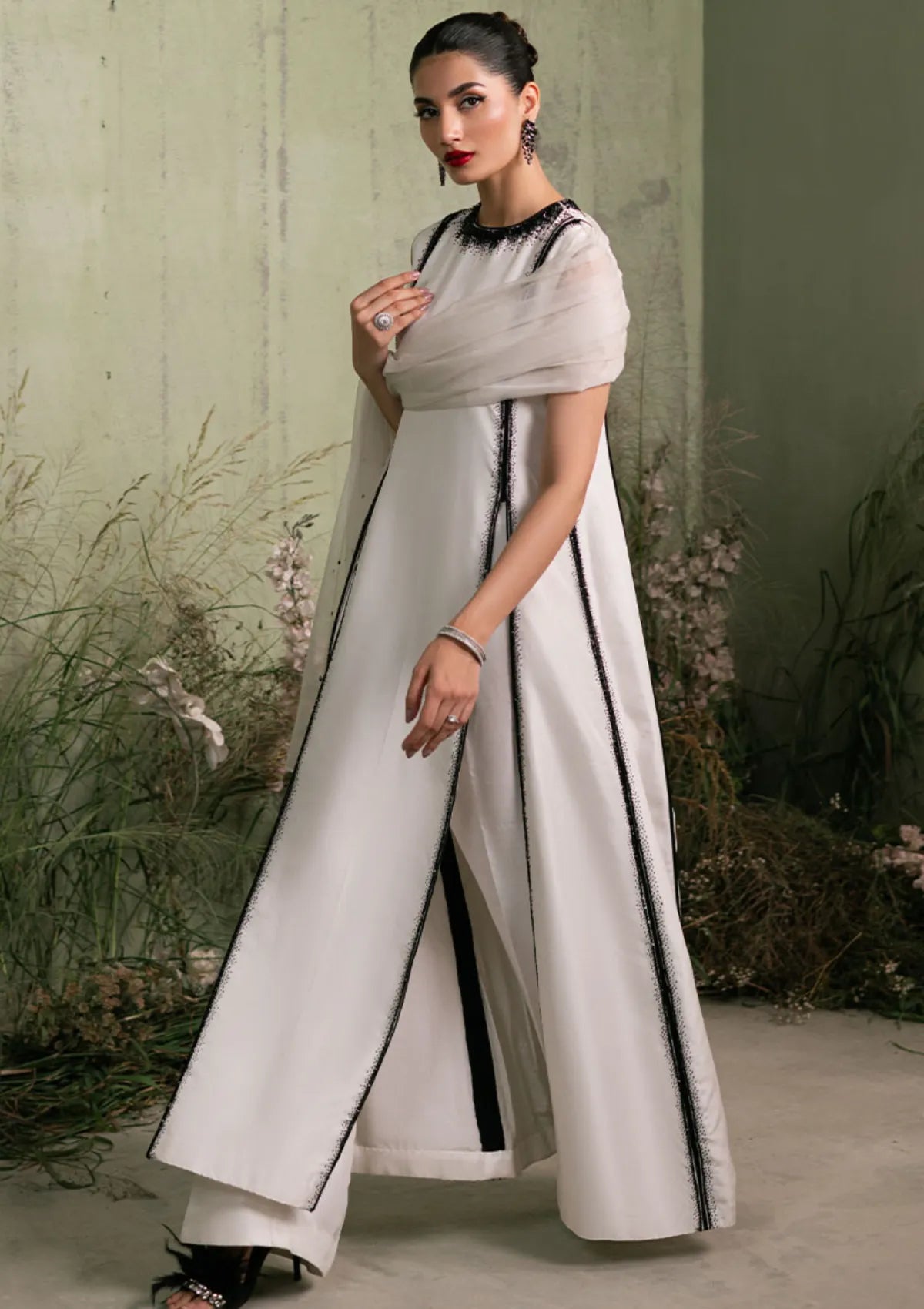 Khakaa Soie Chic Luxury Pret'25 D-12 Ink Noir