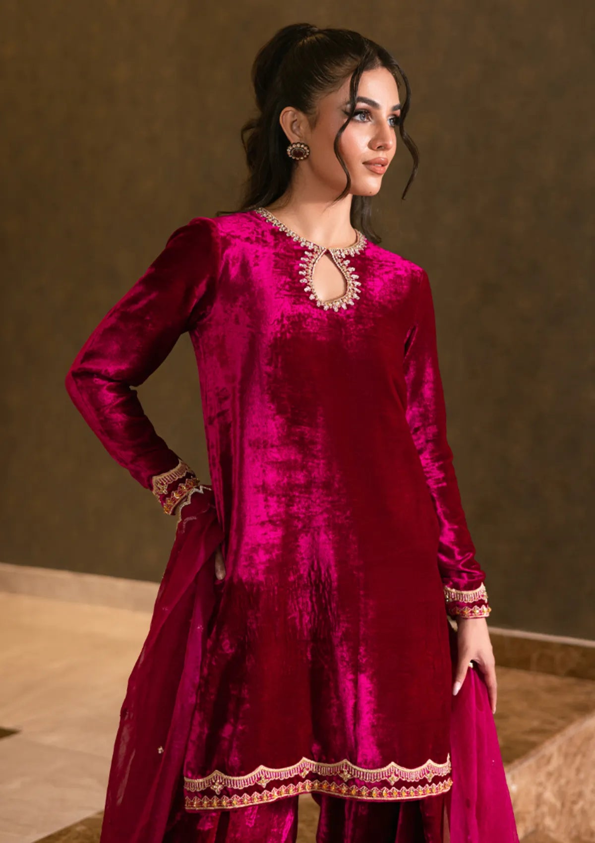 Khakaa Creme De Velvet'25 D-07 Whimsy