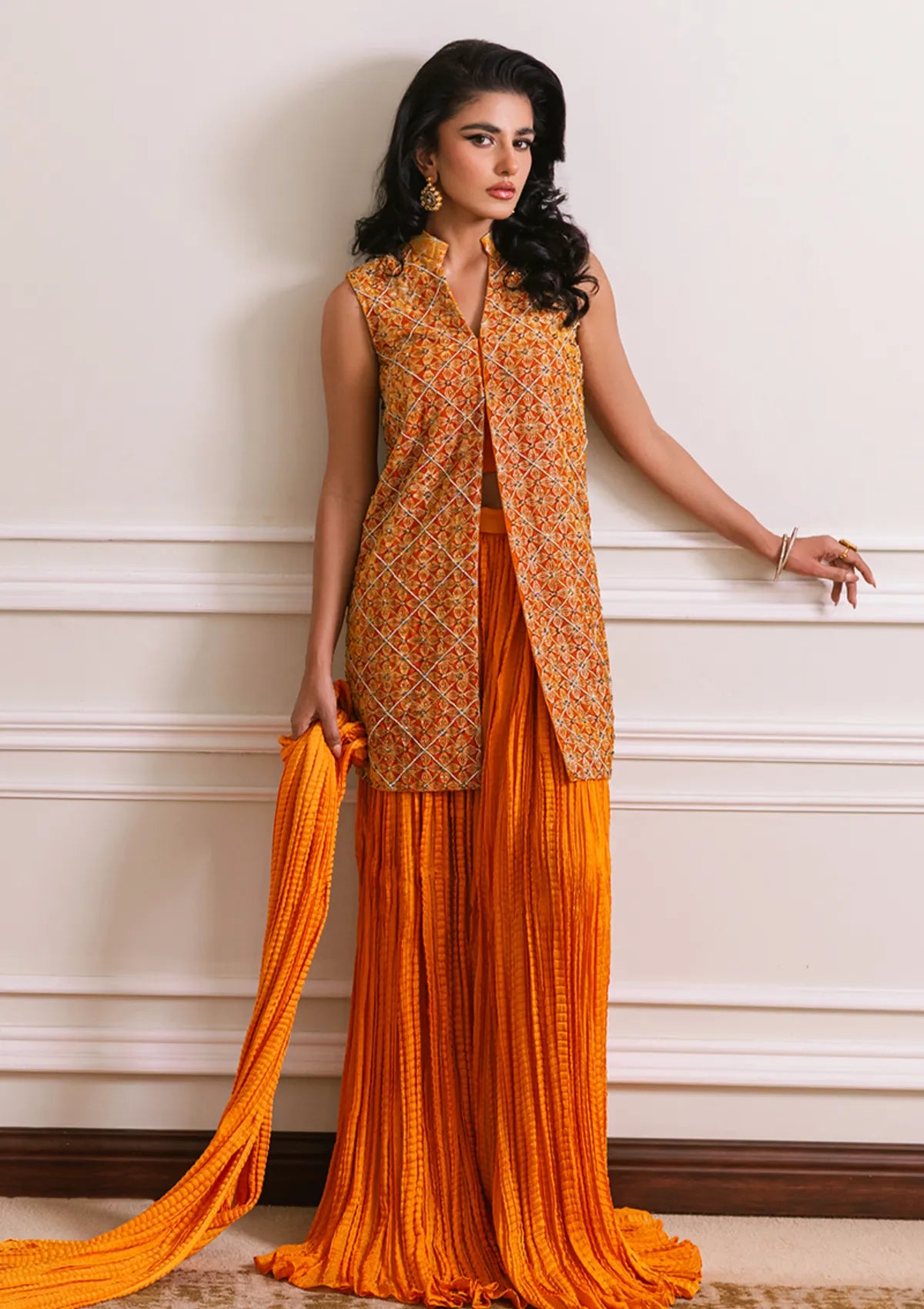 Khakaa Creme De Velvet'25 D-06 Aura