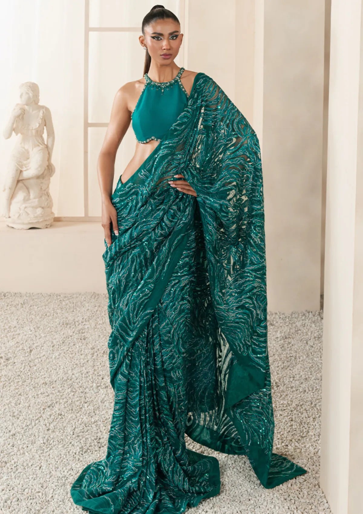 Khakaa Serie Luxuriante'25 D-05 Lush