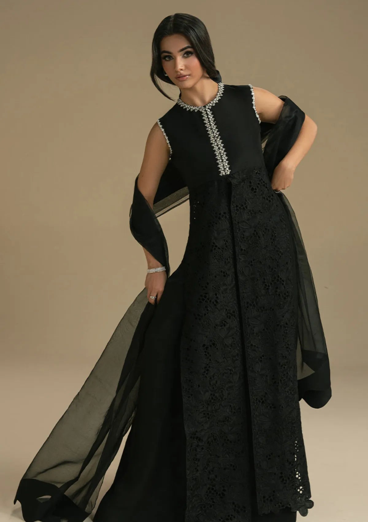 mohsin-saeed-fabrics-designer-daily-wear-formal-and-wedding-suits-within-budget-This-product-is-from-khakaa-evrin-luxe-pret-25-d-04-panache-is-available-on-Mohsin-saeed-fabrics-website.