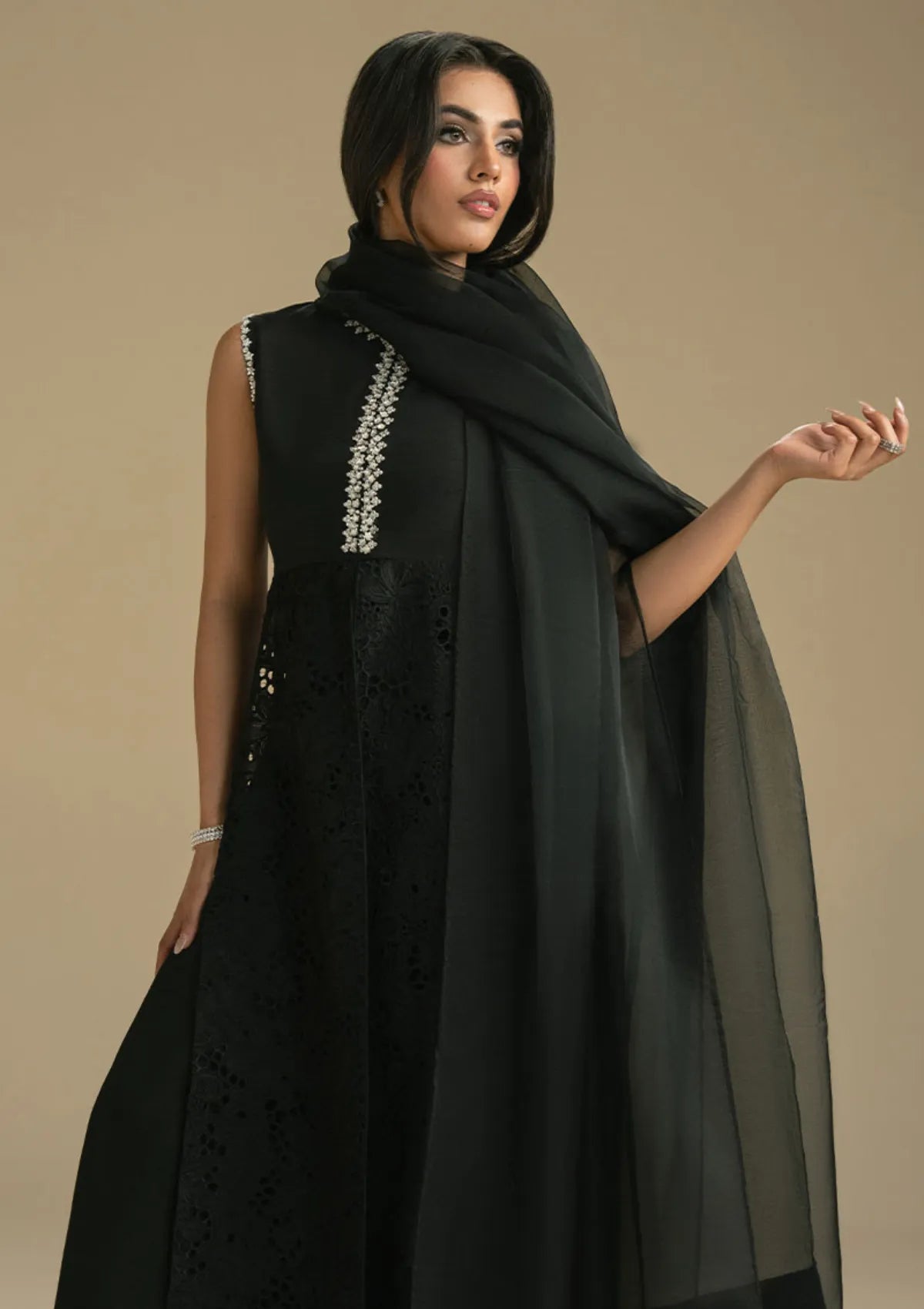 mohsin-saeed-fabrics-designer-daily-wear-formal-and-wedding-suits-within-budget-This-product-is-from-khakaa-evrin-luxe-pret-25-d-04-panache-is-available-on-Mohsin-saeed-fabrics-website.