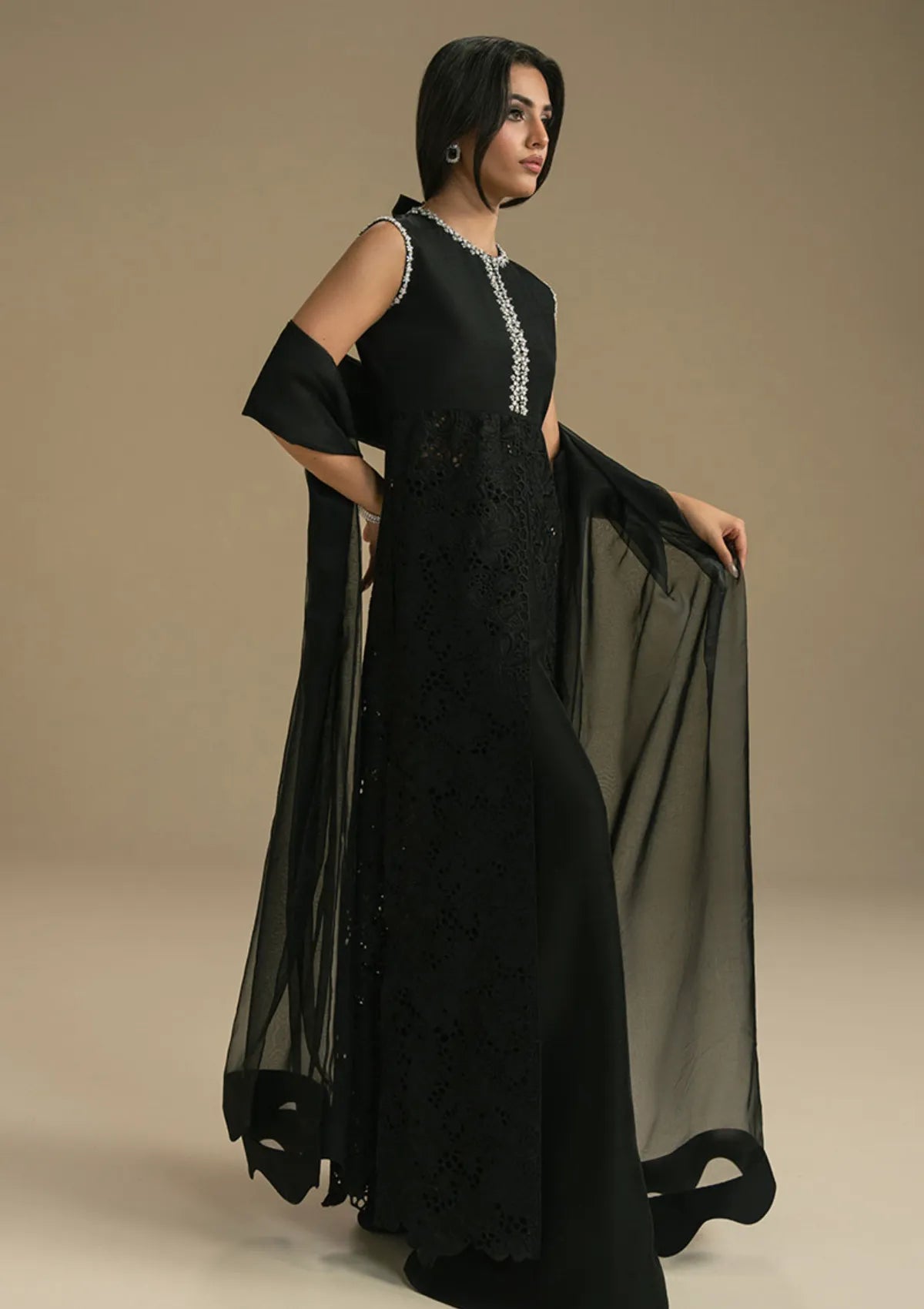 mohsin-saeed-fabrics-designer-daily-wear-formal-and-wedding-suits-within-budget-This-product-is-from-khakaa-evrin-luxe-pret-25-d-04-panache-is-available-on-Mohsin-saeed-fabrics-website.