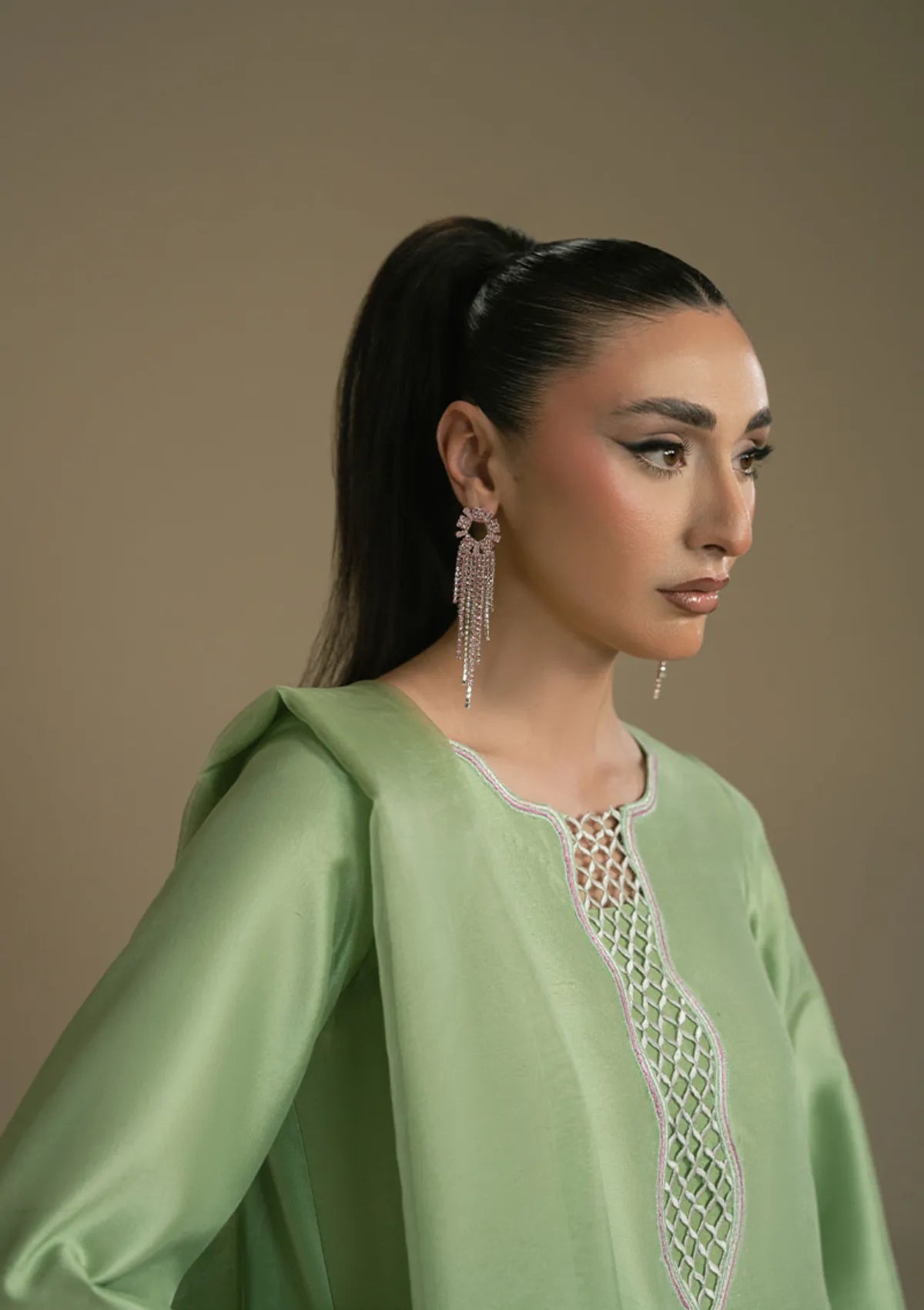 mohsin-saeed-fabrics-designer-daily-wear-formal-and-wedding-suits-within-budget-This-product-is-from-khakaa-evrin-luxe-pret-25-d-06-zelee-is-available-on-Mohsin-saeed-fabrics-website.