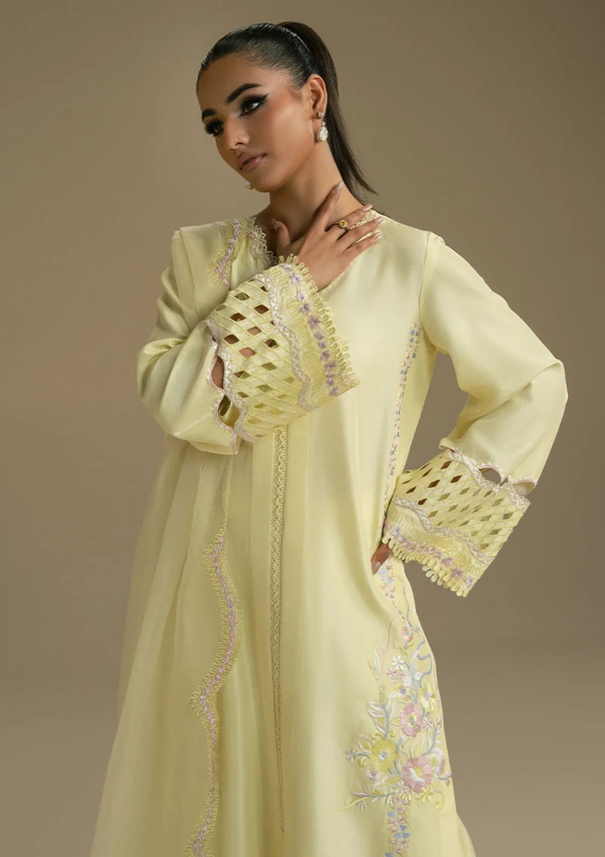 mohsin-saeed-fabrics-designer-daily-wear-formal-and-wedding-suits-within-budget-This-product-is-from-khakaa-evrin-luxe-pret-25-d-07-lunelle-is-available-on-Mohsin-saeed-fabrics-website.