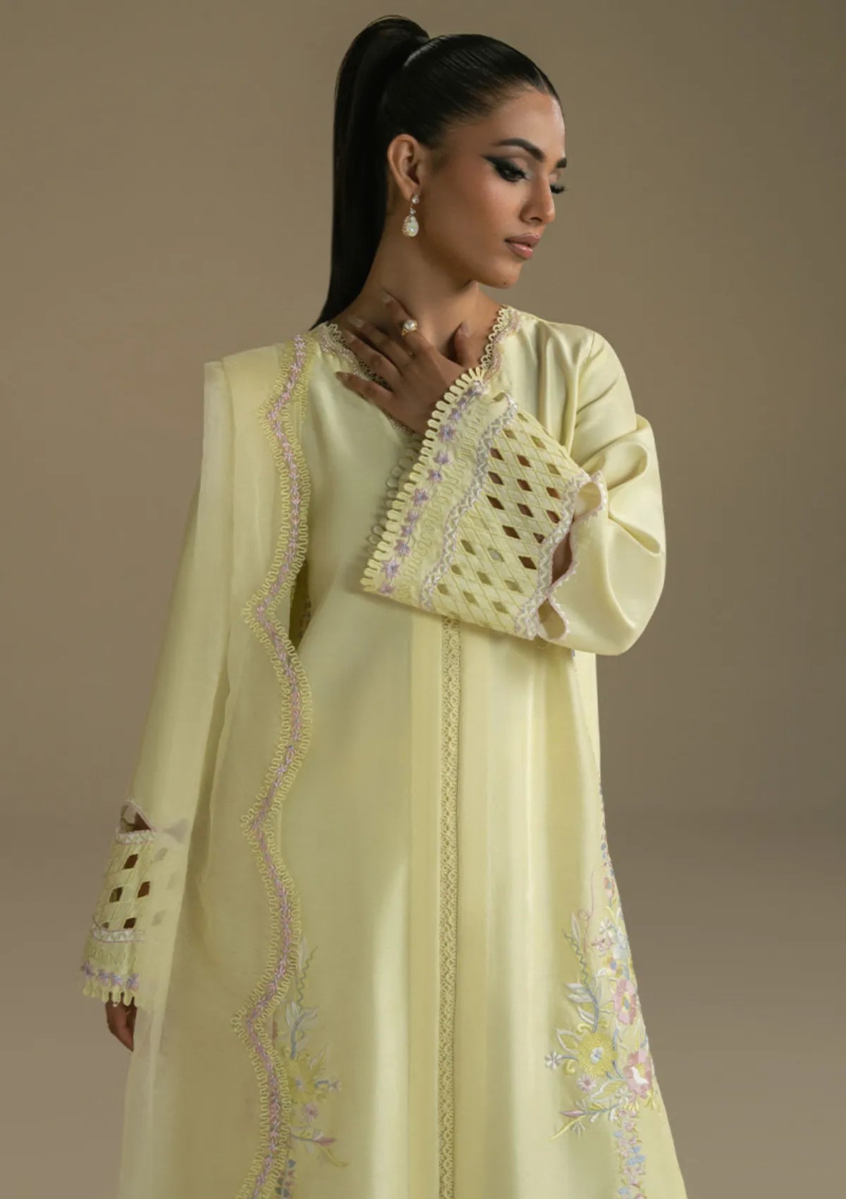 mohsin-saeed-fabrics-designer-daily-wear-formal-and-wedding-suits-within-budget-This-product-is-from-khakaa-evrin-luxe-pret-25-d-07-lunelle-is-available-on-Mohsin-saeed-fabrics-website.