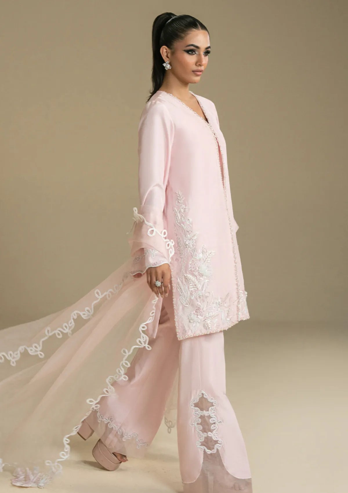 mohsin-saeed-fabrics-designer-daily-wear-formal-and-wedding-suits-within-budget-This-product-is-from-khakaa-evrin-luxe-pret-25-d-10-elanore-is-available-on-Mohsin-saeed-fabrics-website.