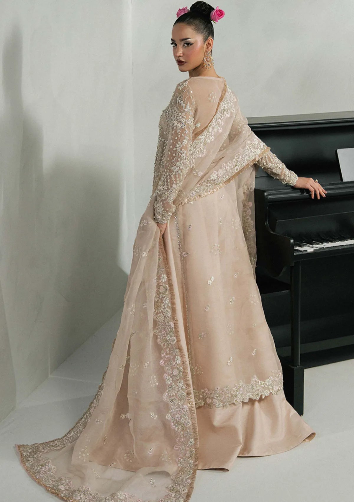 Khakaa Ruya Festive'25 D-07 Alicia