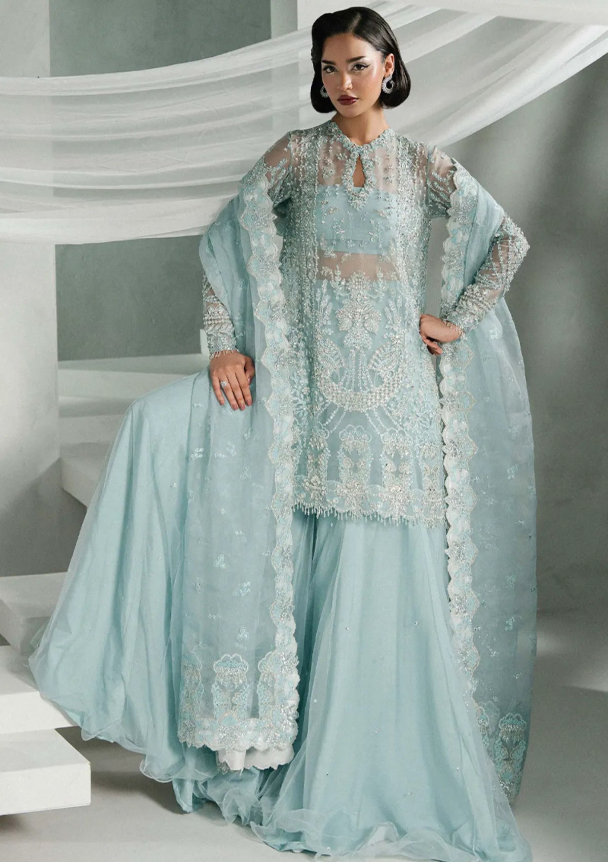 Khakaa Ruya Festive'25 D-12 Elyra