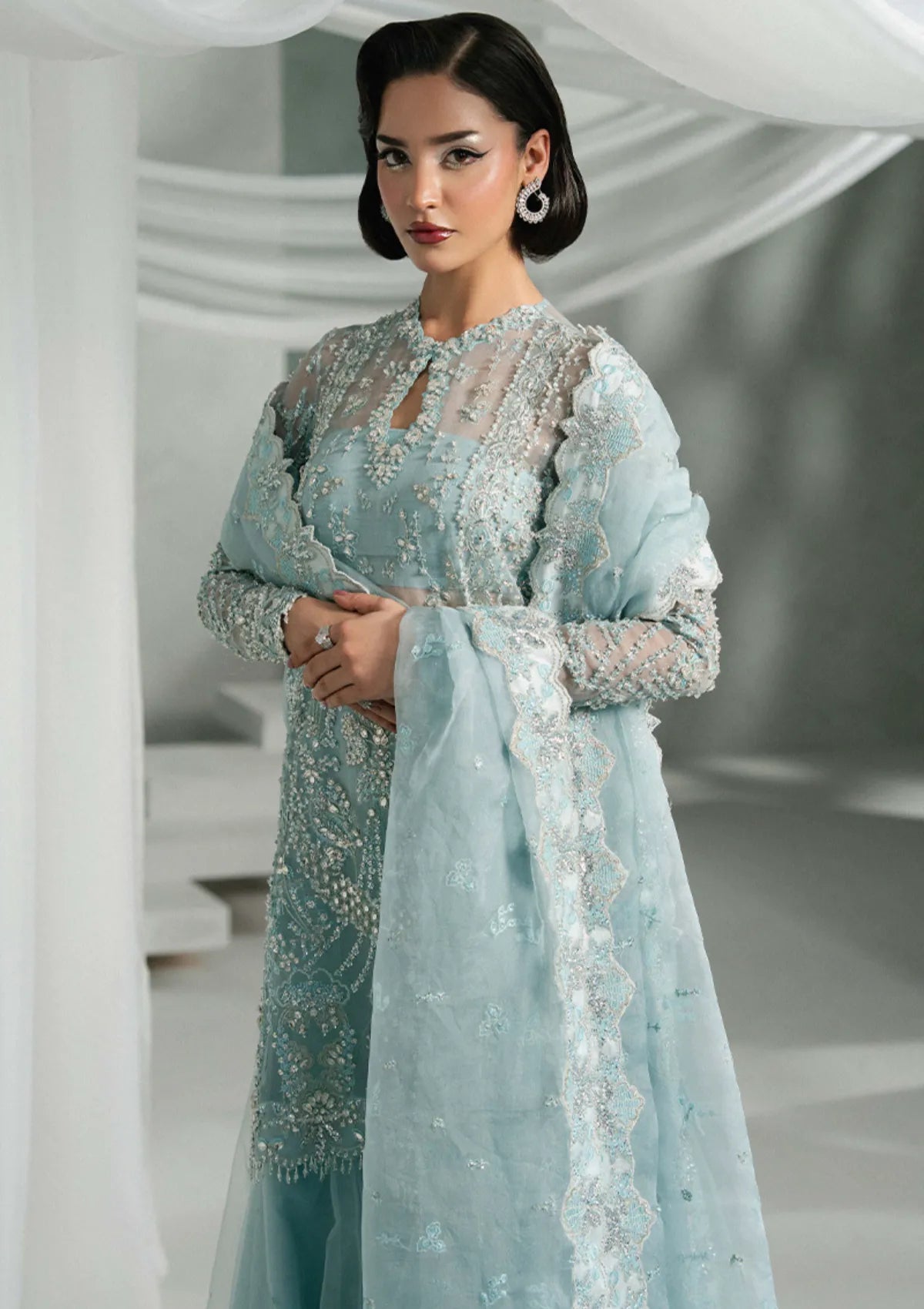 Khakaa Ruya Festive'25 D-12 Elyra