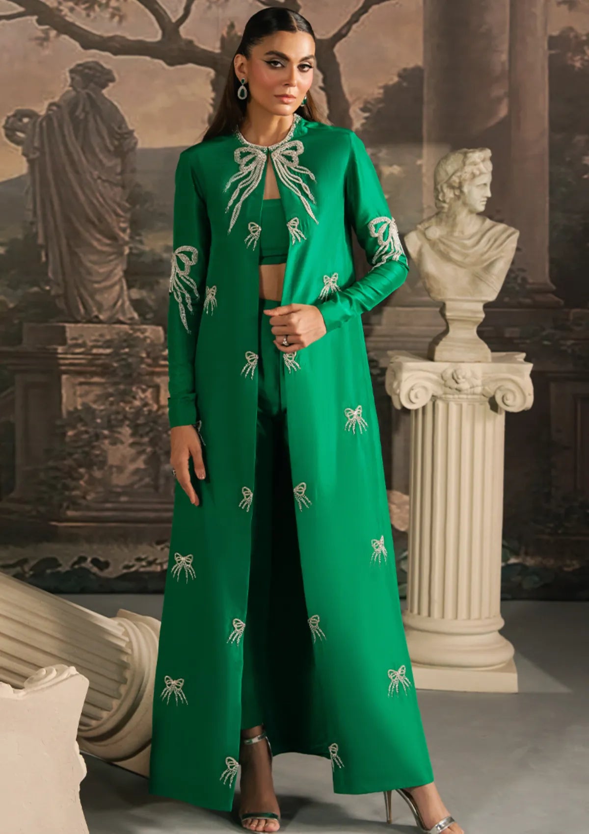 Khakaa Gaia Winter'25 D-08 Zumra