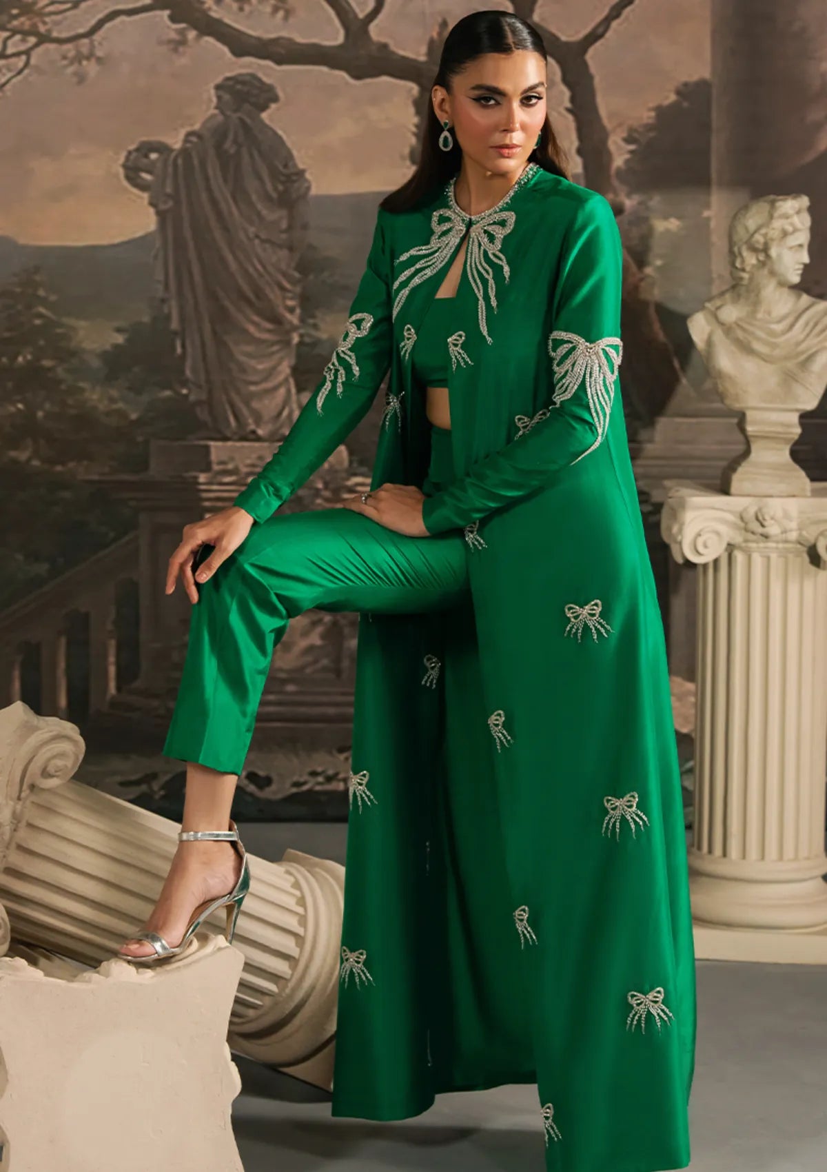 Khakaa Gaia Winter'25 D-08 Zumra