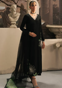 Khakaa Gaia Winter'25 D-12 Esra