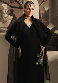 Khakaa Gaia Winter'25 D-12 Esra