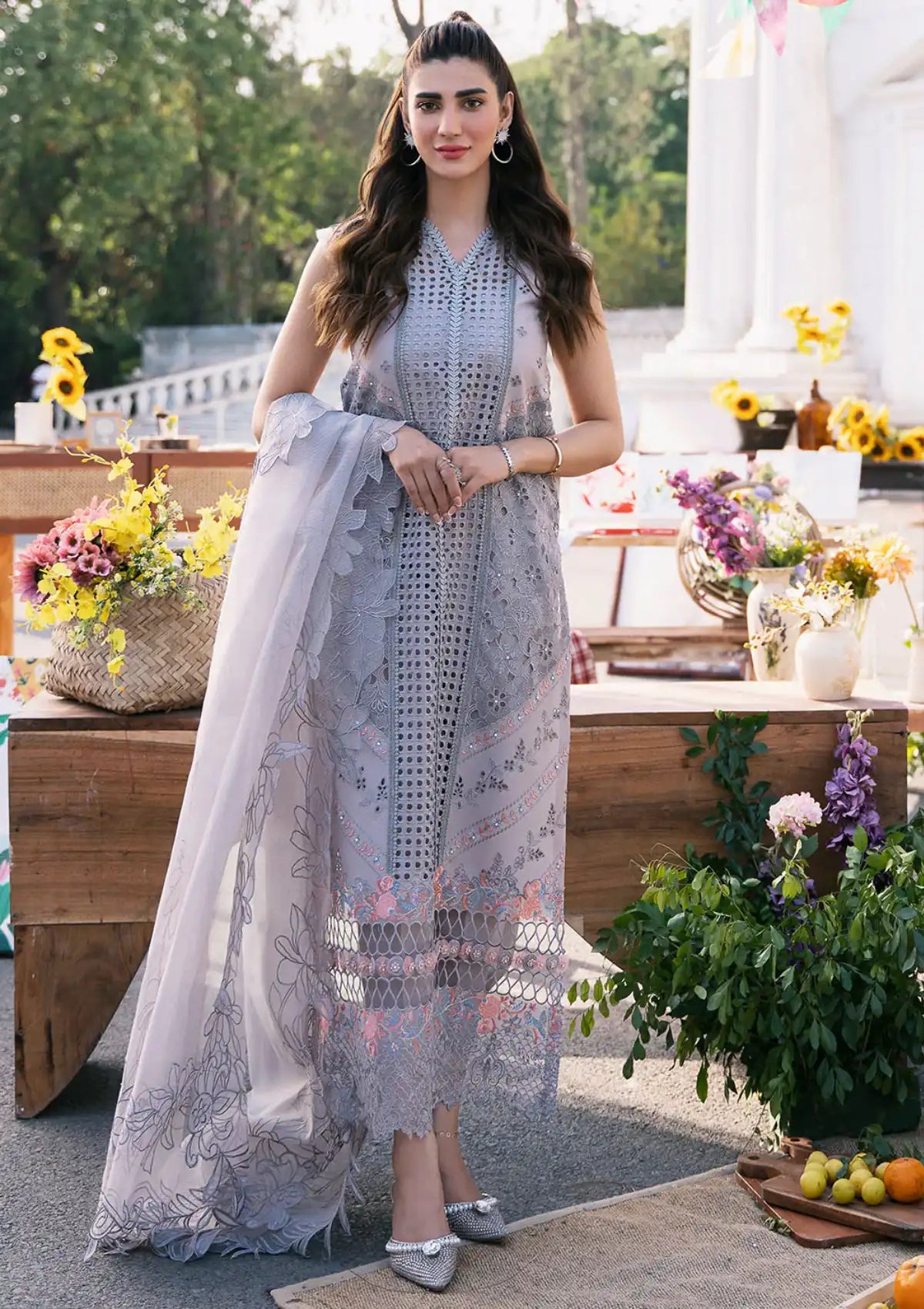 Bin Ilyas Clara Luxury Lawn'24 D-215-B - Mohsin Saeed Fabrics