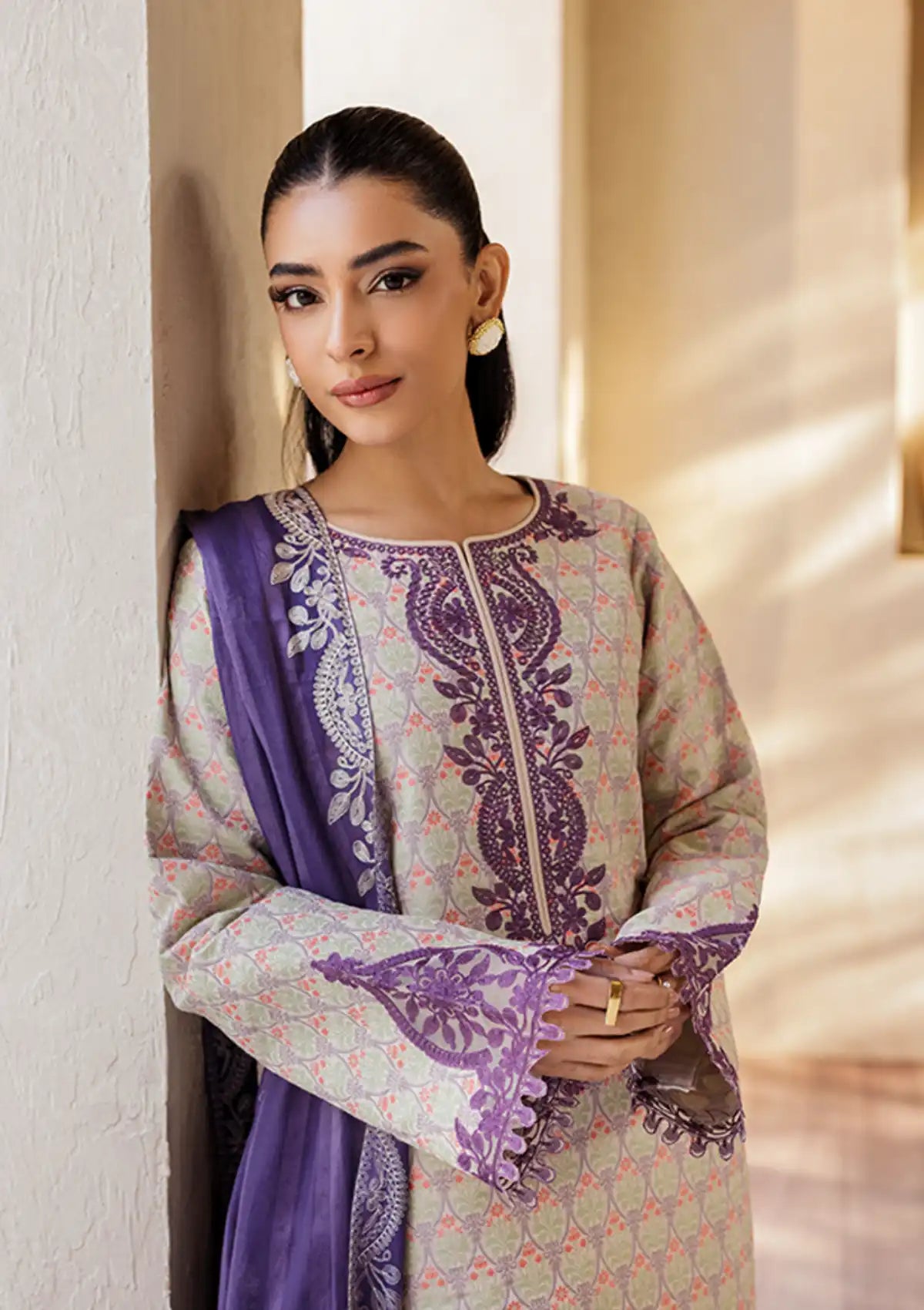 mohsin-saeed-fabrics-affordable-luxury-outfits-for-daily-formal-and-wedding-wear-This-product-is-from-rajbari-amari-jacquard25-d-11-is-available-on-Mohsin-saeed-fabrics-website.
