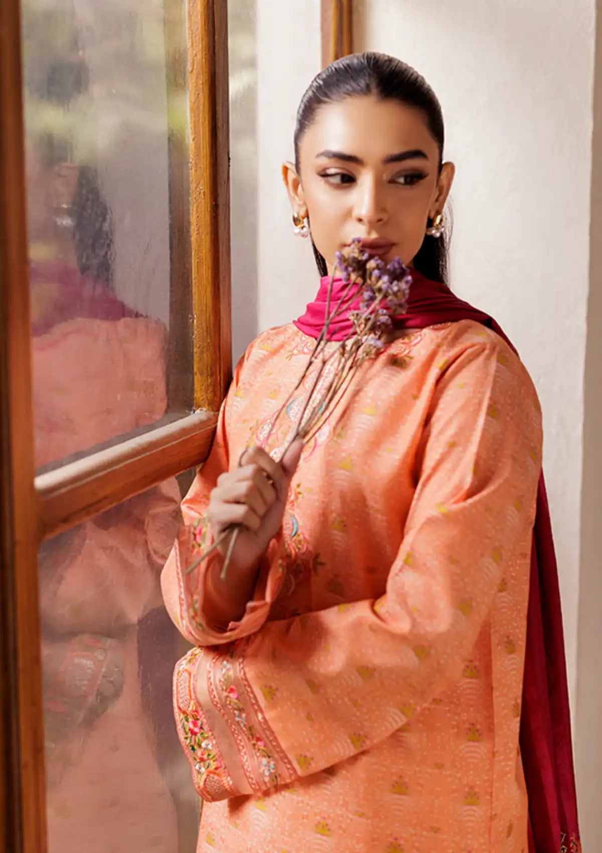 mohsin-saeed-fabrics-affordable-luxury-outfits-for-daily-formal-and-wedding-wear-This-product-is-from-rajbari-amari-jacquard25-d-04-is-available-on-Mohsin-saeed-fabrics-website.