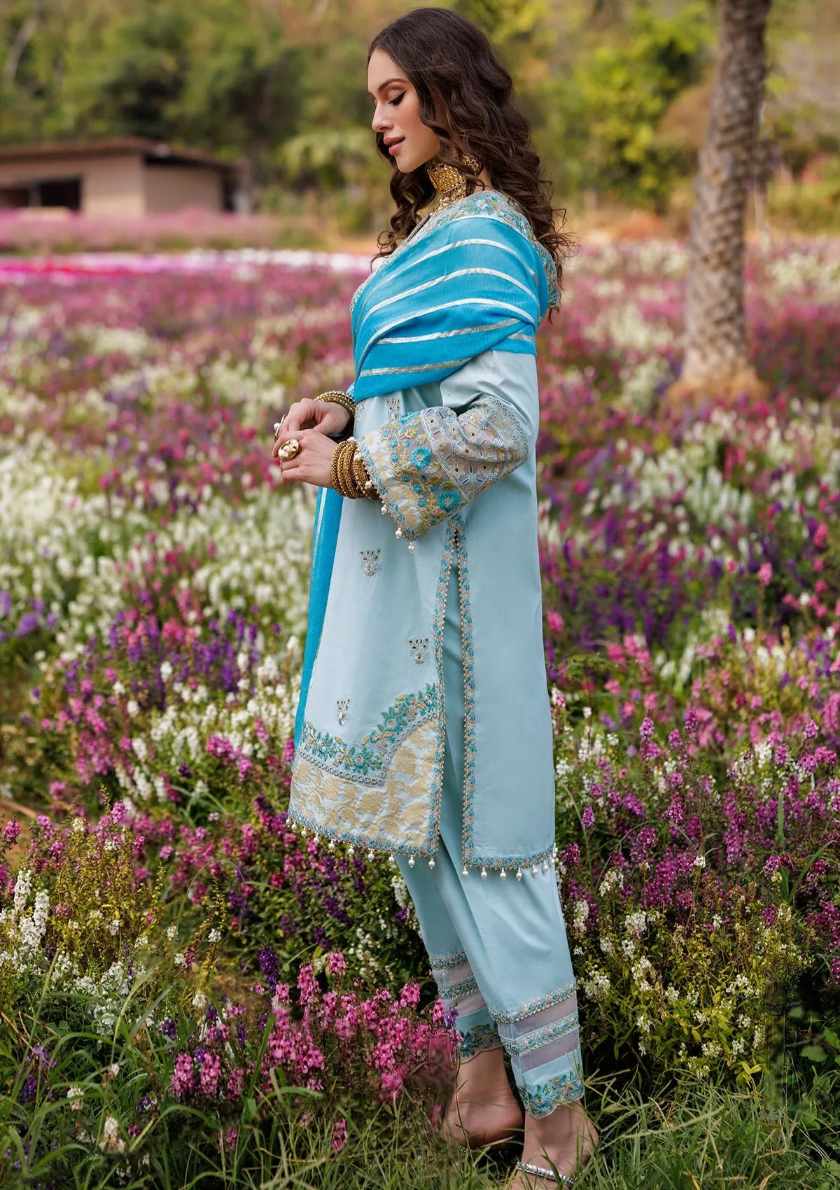 Charizma Zouq Festive Lawn'26 D-02