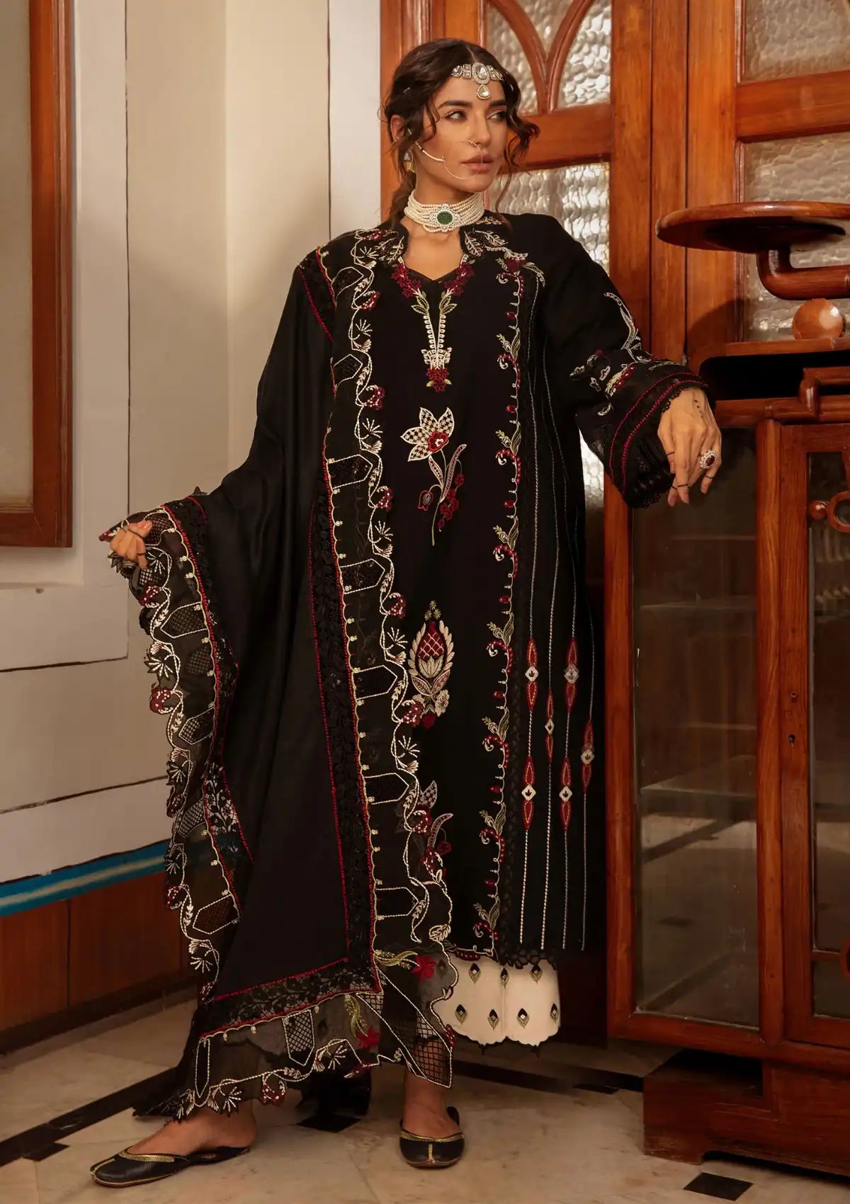Crimson Aaleen Winter'24 D-05 MEENAKARI