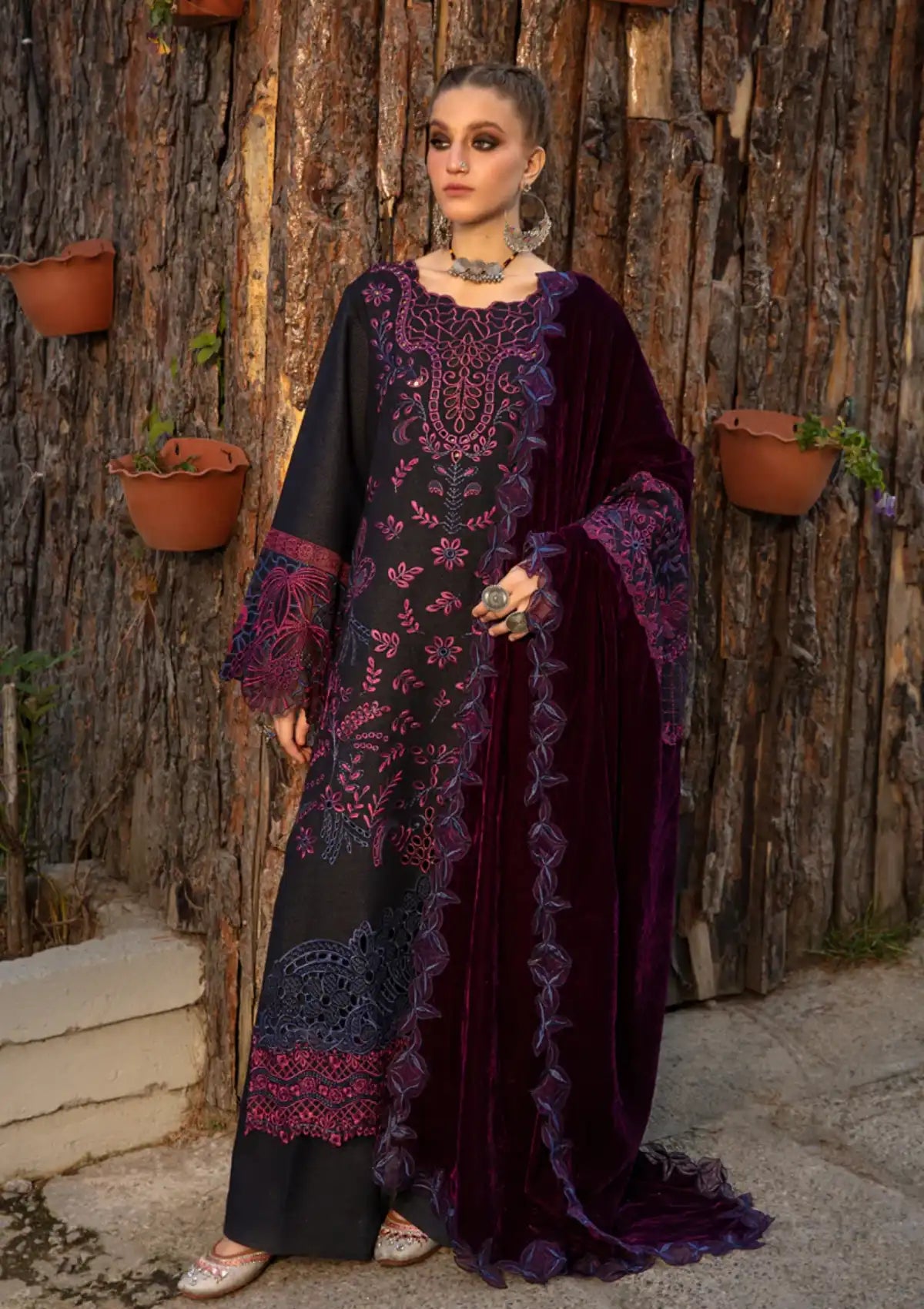 Rang Rasiya Dekh Magar Pyar Se Winter'23 D-04 ZALA - Mohsin Saeed Fabrics