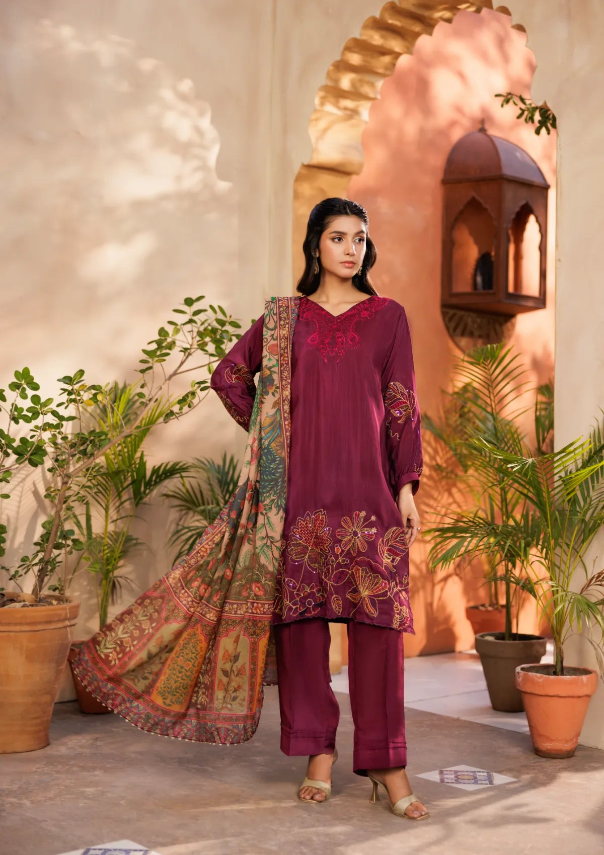 mohsin-saeed-fabrics-designer-daily-wear-formal-and-wedding-suits-within-budget-This-product-is-from-clothere-by-anam-eid-fete25-d002c-e25-co-ord-set-is-available-on-Mohsin-saeed-fabrics-website.