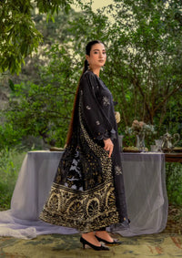 Afsaneh by Sanam Saeed Winter'24 D-05
