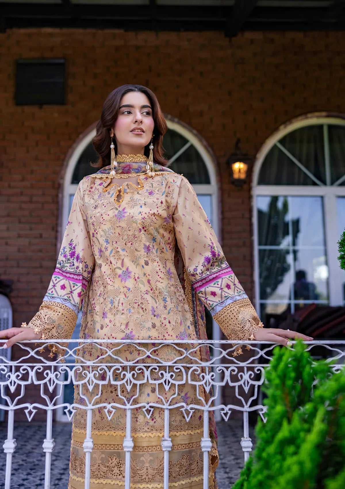Eshaisha Printed & Emb Lawn Vol-3'26 EA-5595