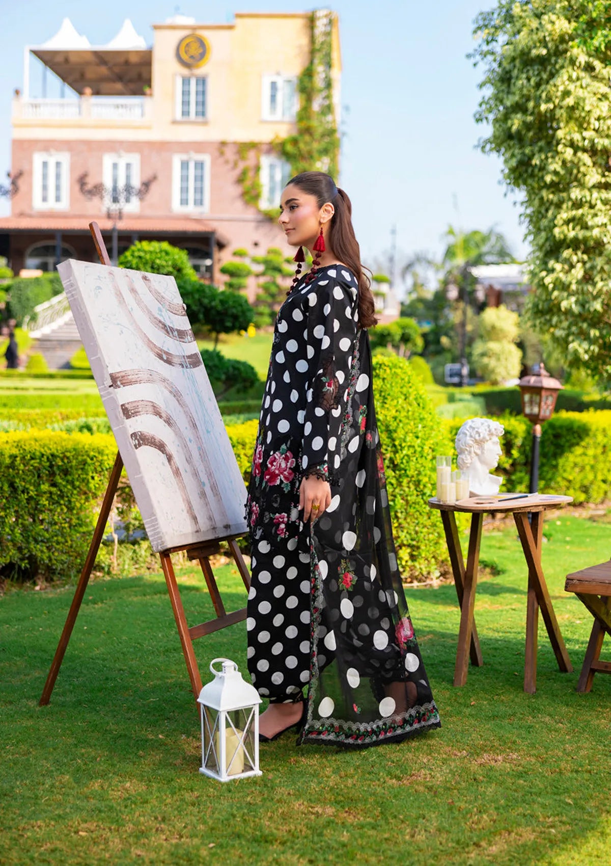 Eshaisha Printed & Emb Lawn Vol-3'26 EA-5599