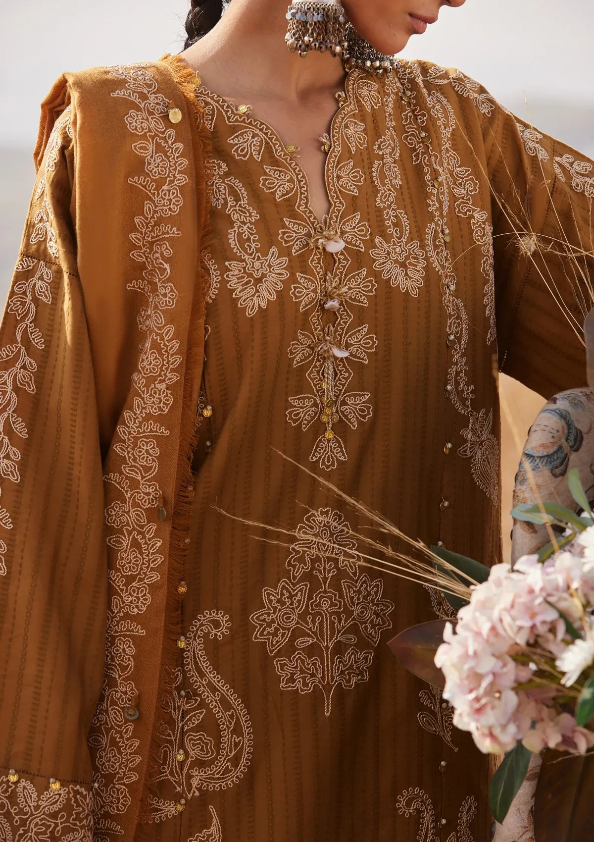 Zaha Winter'25 ZW25-10 HEER