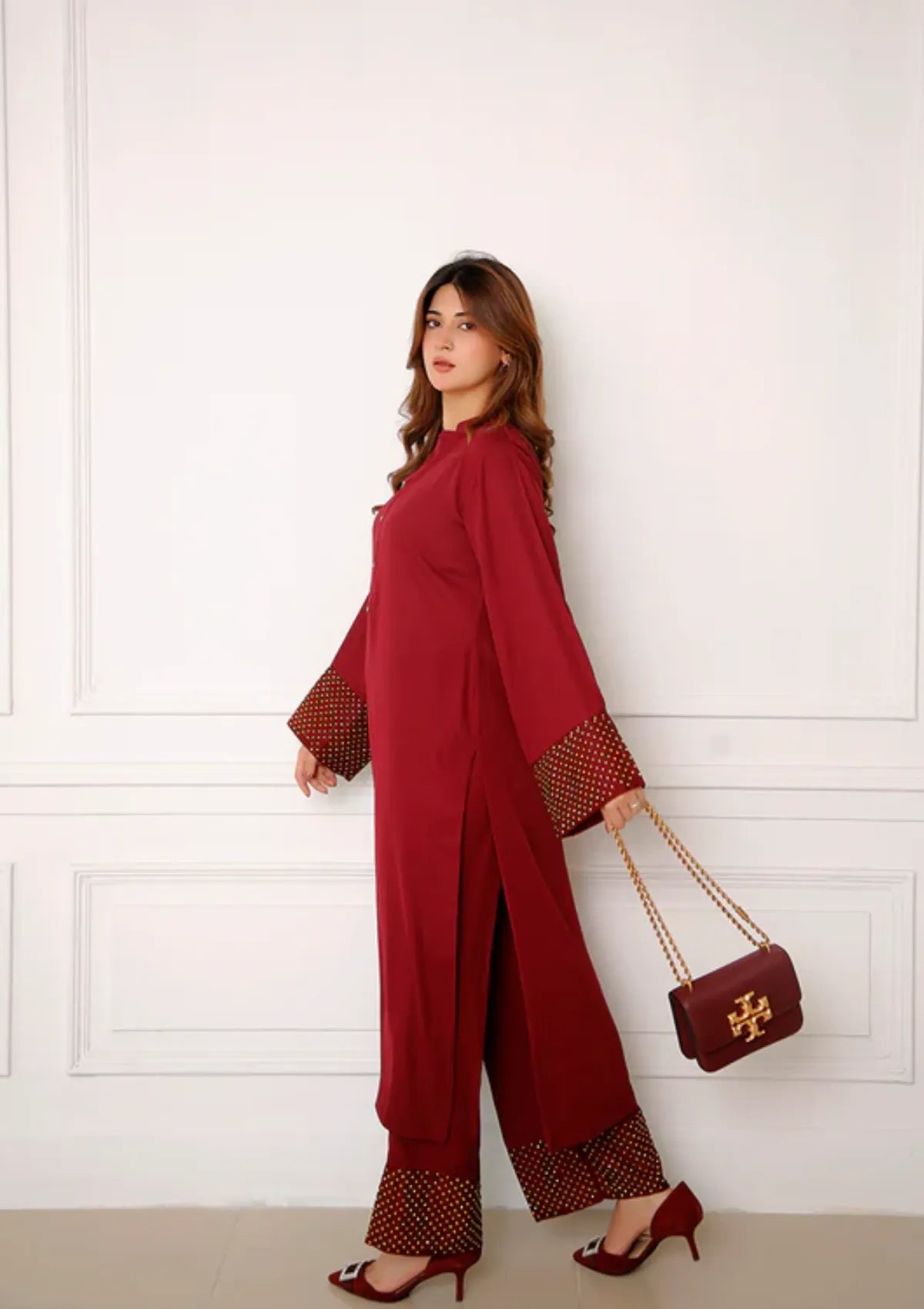 mohsin-saeed-fabrics-luxury-fashion-collection-daily-wear-wedding-and-formal-in-budget-This-product-is-from-sidra-fahad-summer-elora-325-sf-194-is-available-on-Mohsin-saeed-fabrics-website.