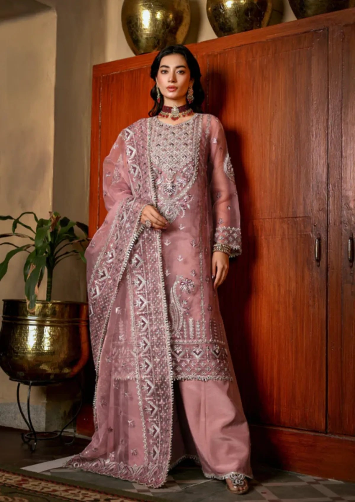 mohsin-saeed-fabrics-luxury-fashion-collection-daily-wear-wedding-and-formal-in-budget-This-product-is-from-imran-ramzan-ruburu25-maahru-is-available-on-Mohsin-saeed-fabrics-website.