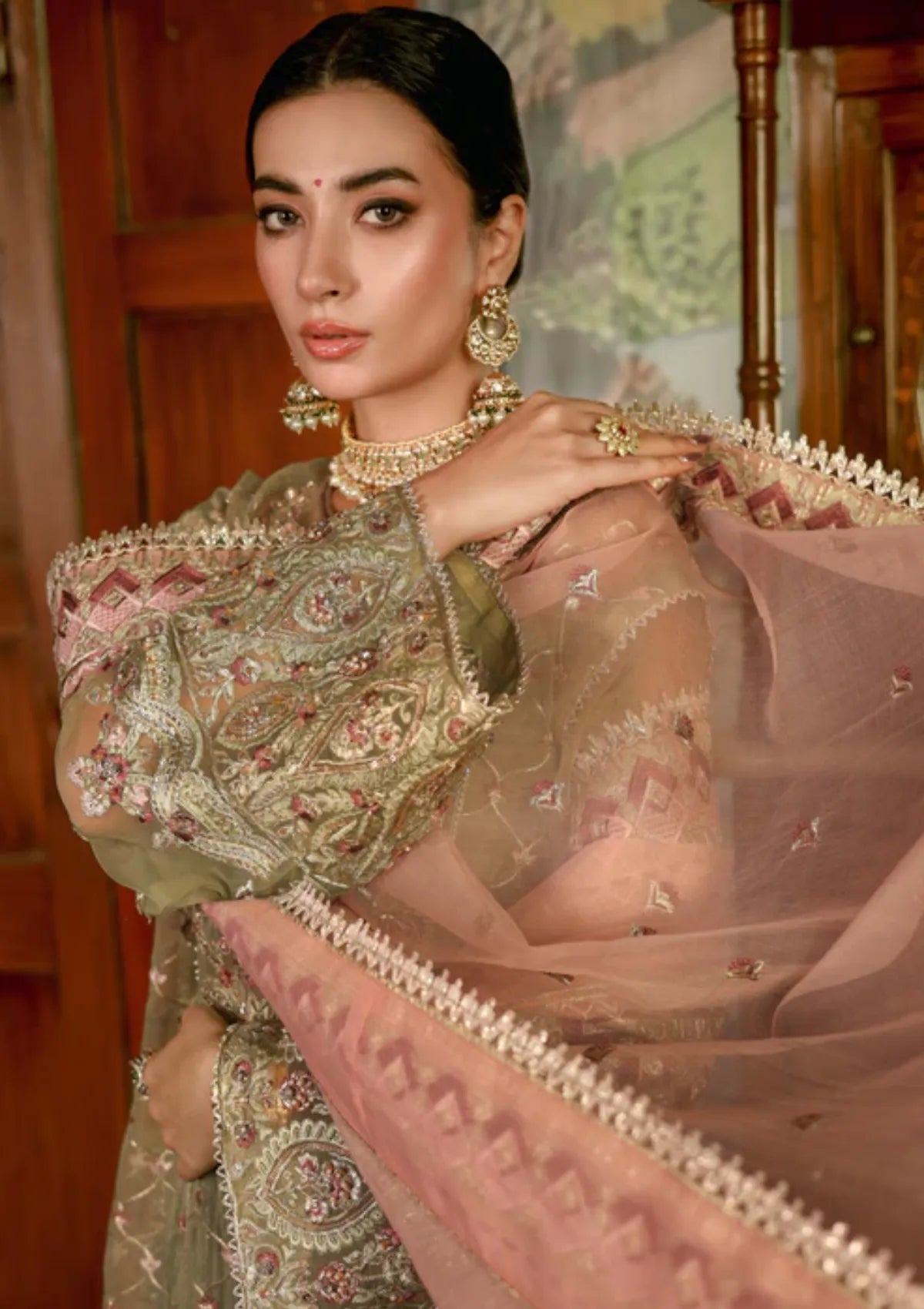 mohsin-saeed-fabrics-luxury-fashion-collection-daily-wear-wedding-and-formal-in-budget-This-product-is-from-imran-ramzan-ruburu25-gull-is-available-on-Mohsin-saeed-fabrics-website.