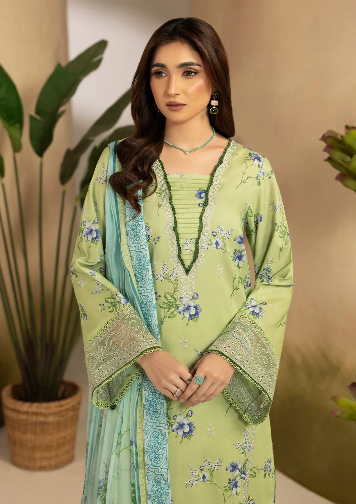 Ellena by Celts'26 EC-02