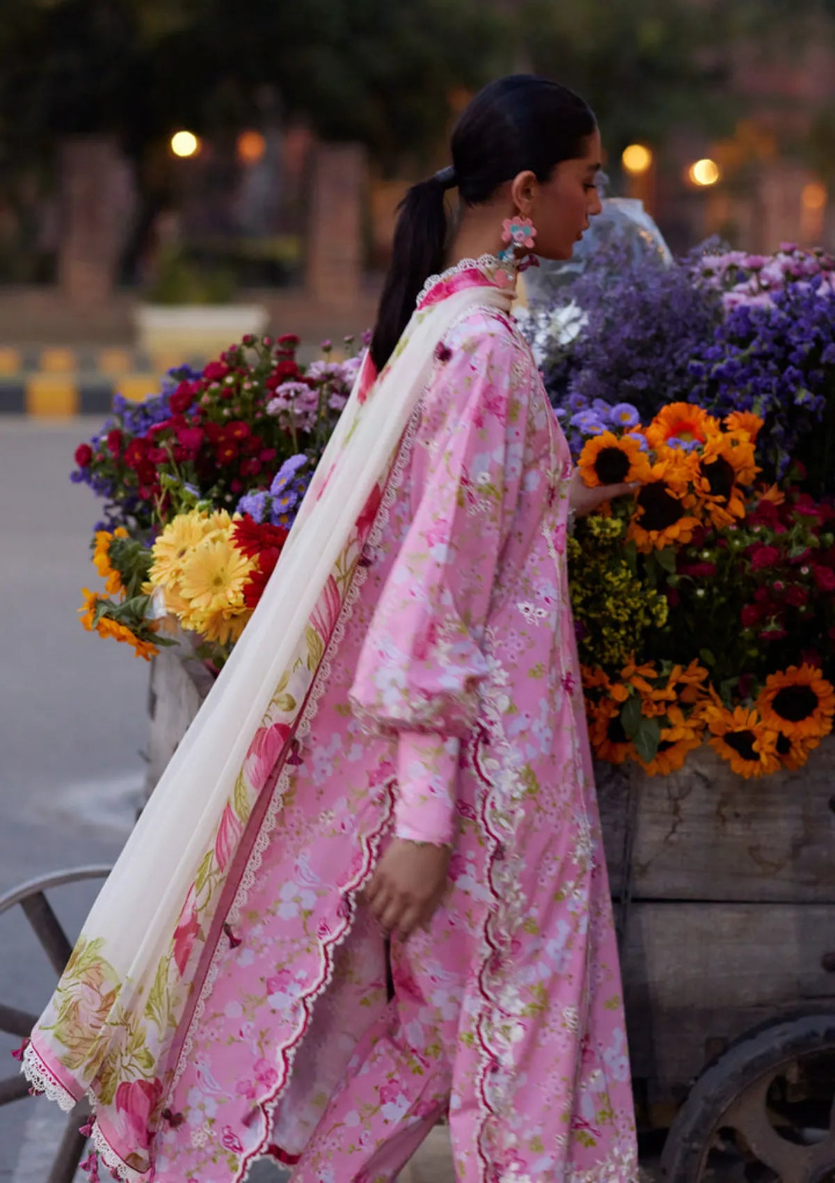 Zaha Wildflower Festive Lawn'26 ZF-03 PEONY REVERIE