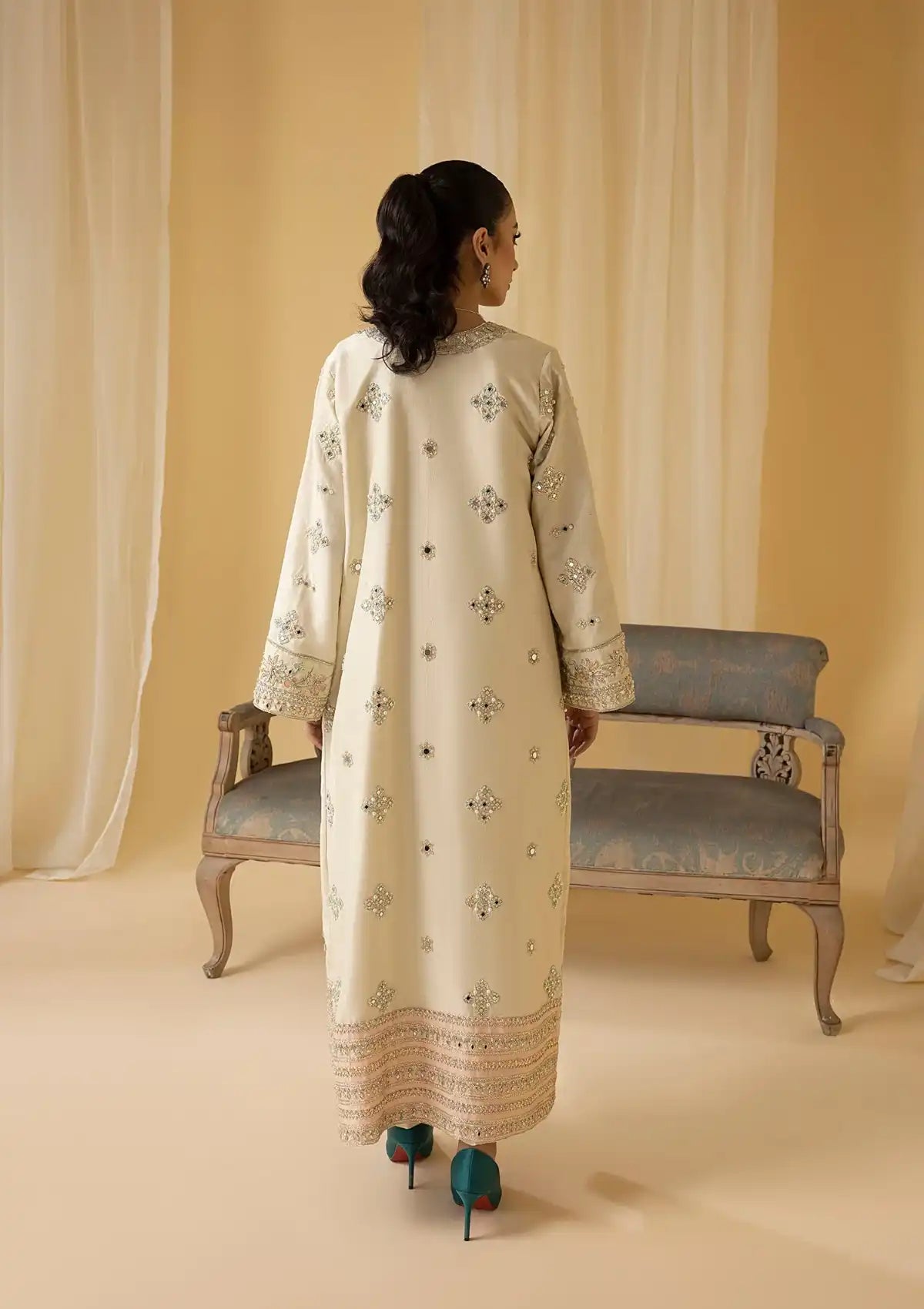 Nuriyaa Mystic Luxe Formal'23 IRIS - Mohsin Saeed Fabrics