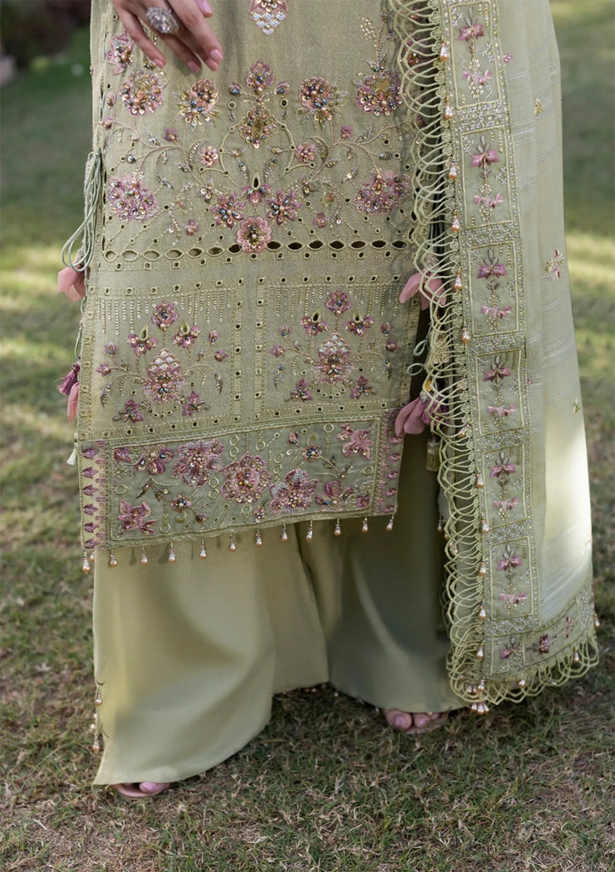 Raeesa Premium Kimora Luxury Karandi'26 HK-11 LOVIA