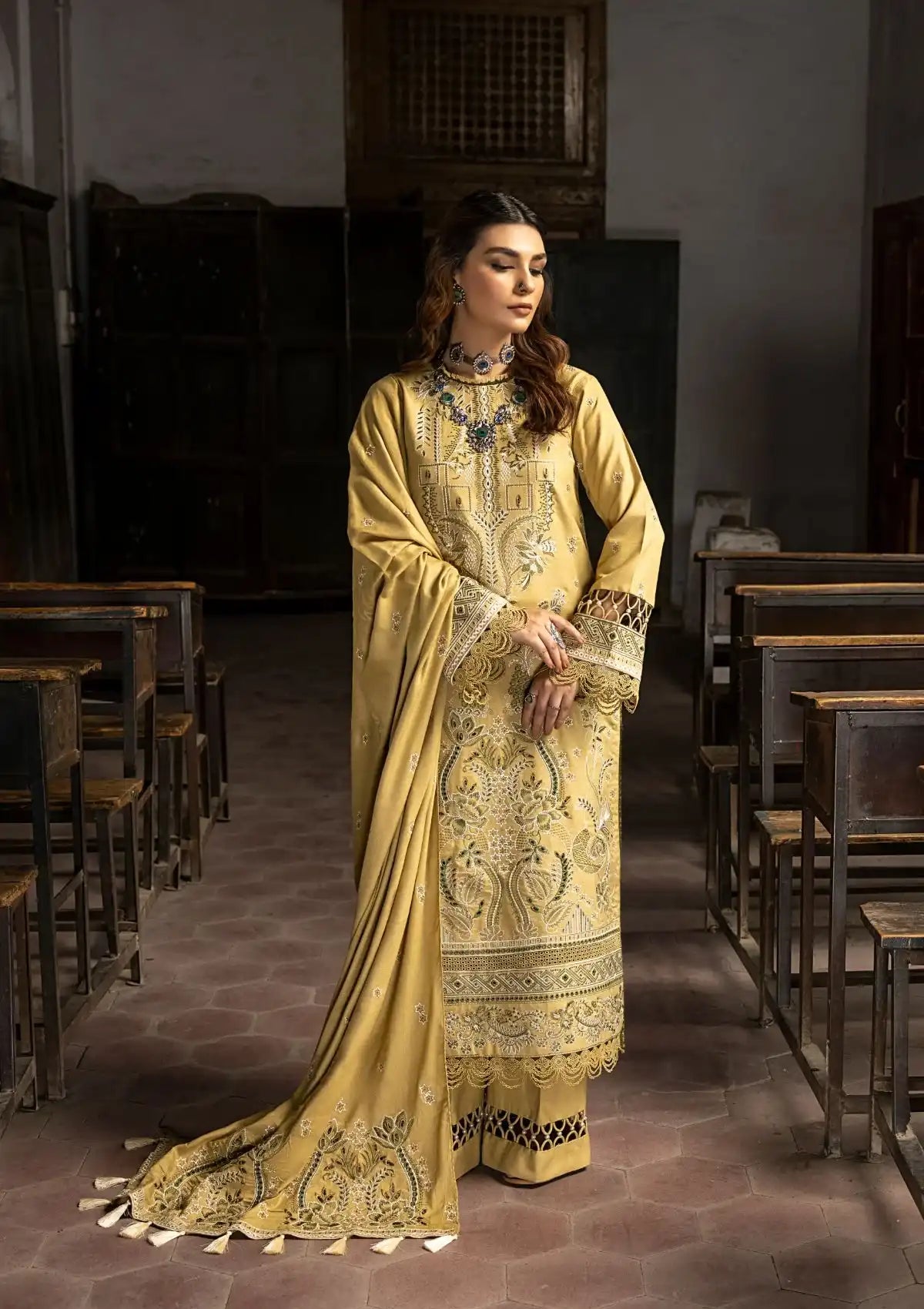 Humdum Vasl Emb Peach Leather'23 D-05 - Mohsin Saeed Fabrics