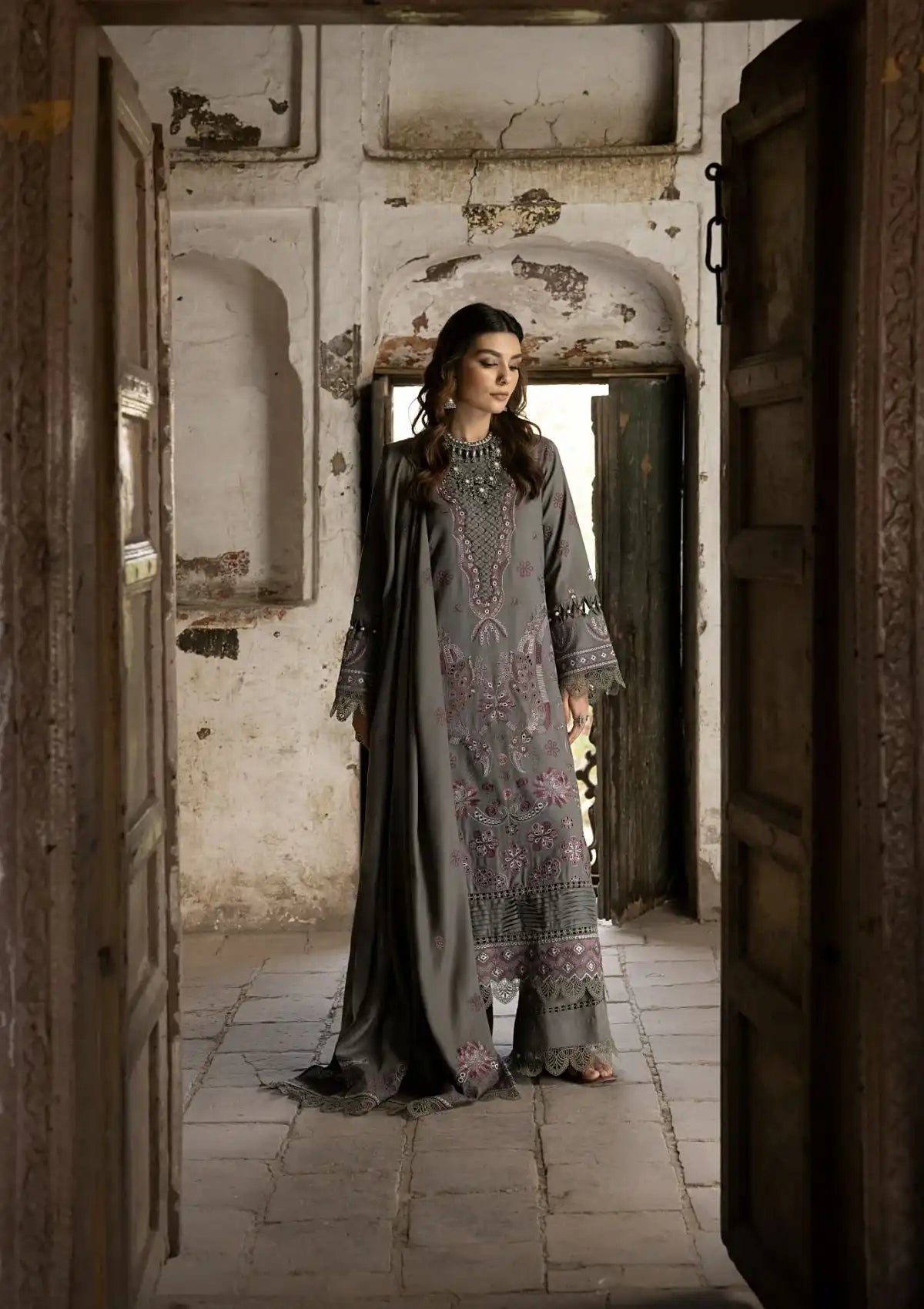 Humdum Vasl Emb Peach Leather'23 D-08 - Mohsin Saeed Fabrics