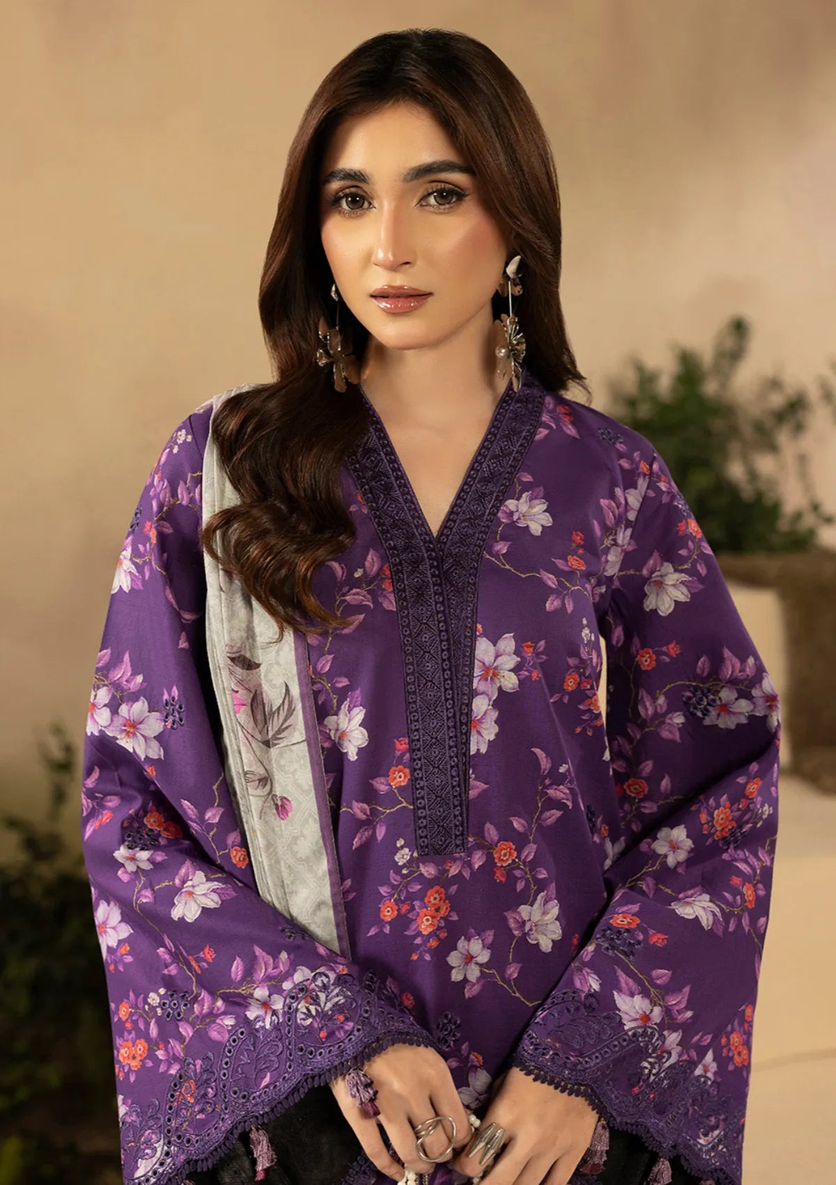 Ellena by Celts'26 EC-04