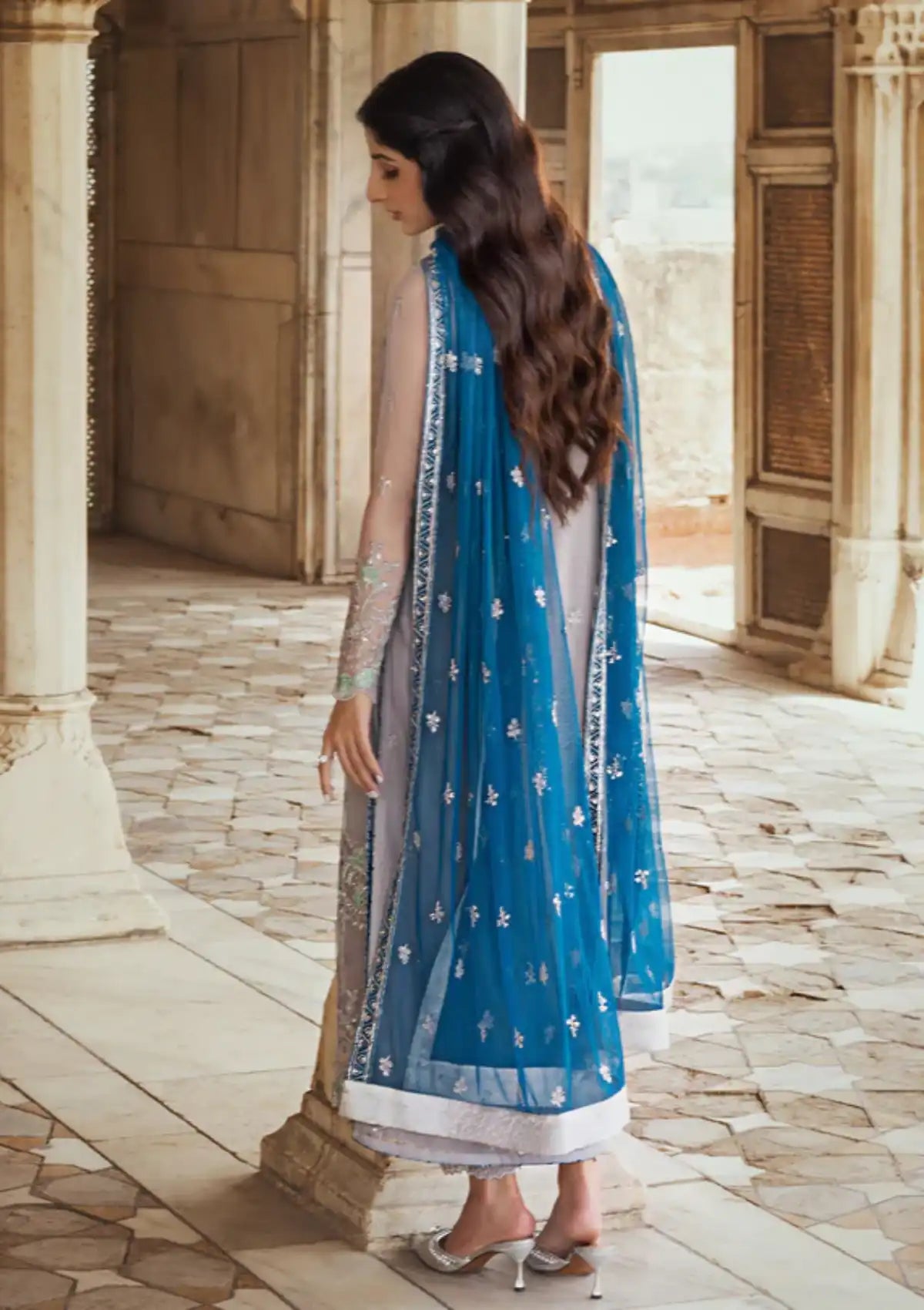 Zainab Chottani Tahra Luxury Festive'23 D-08 Nigar