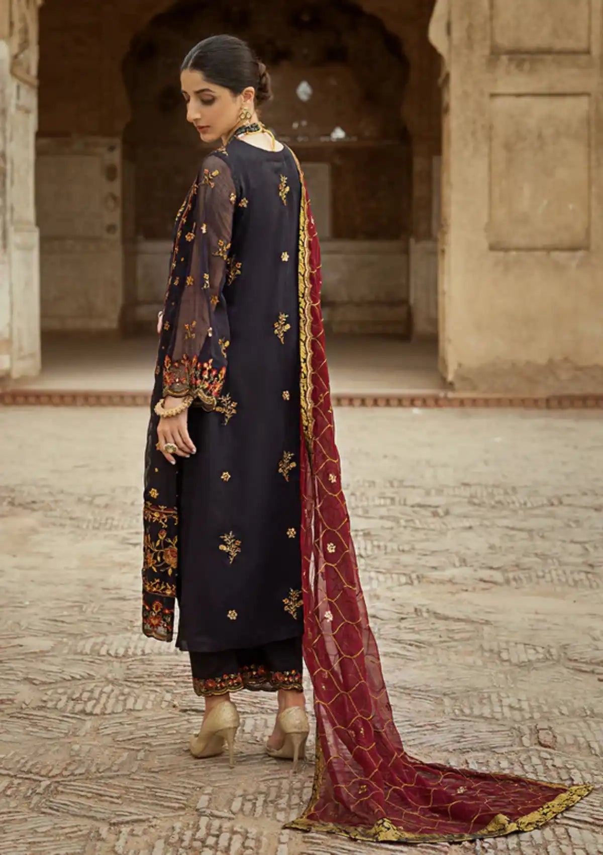 Zainab Chottani Tahra Luxury Festive'23 D-03 Firdous - Mohsin Saeed Fabrics