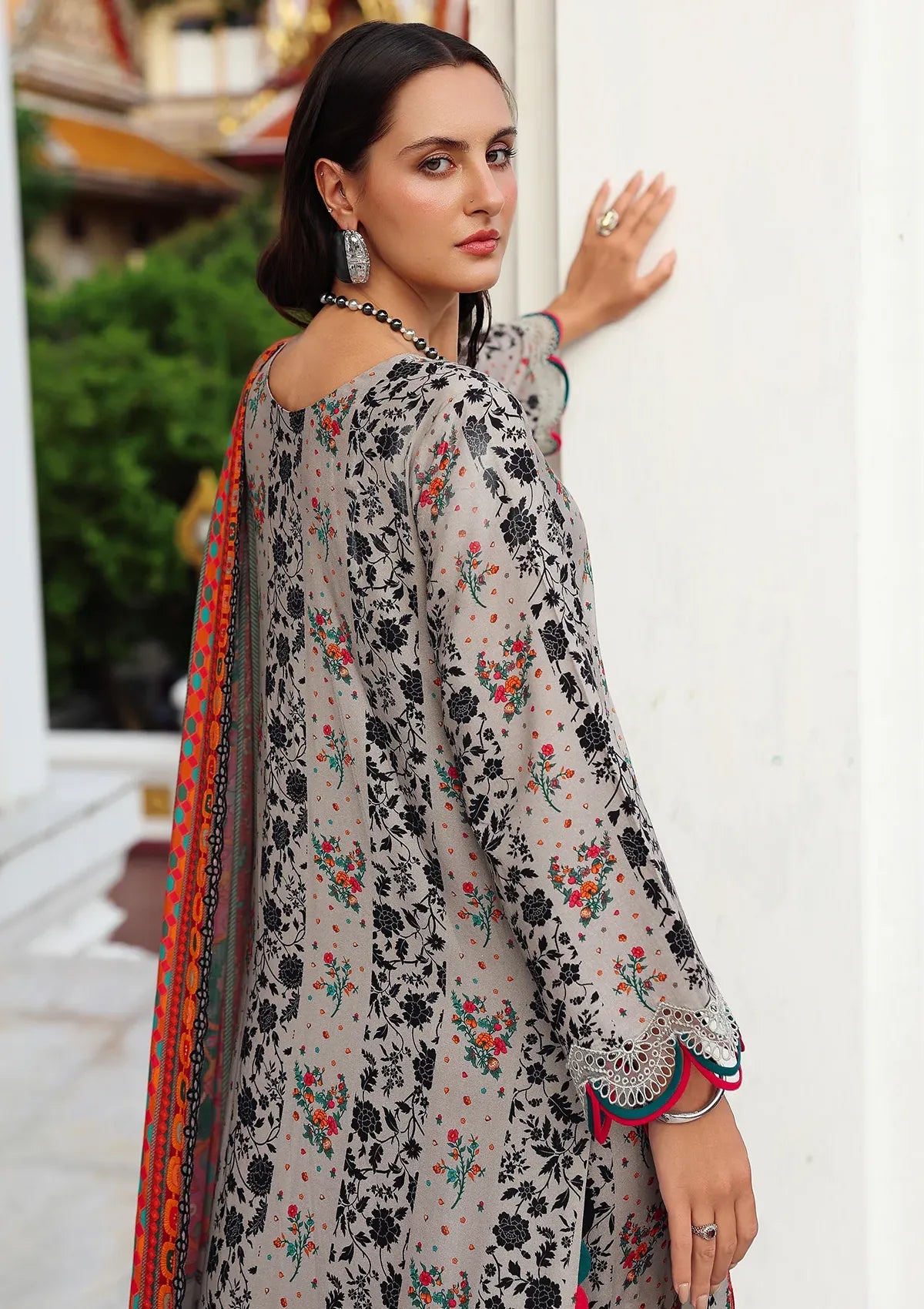 Charizma Aniq Vol-01'25 D-19