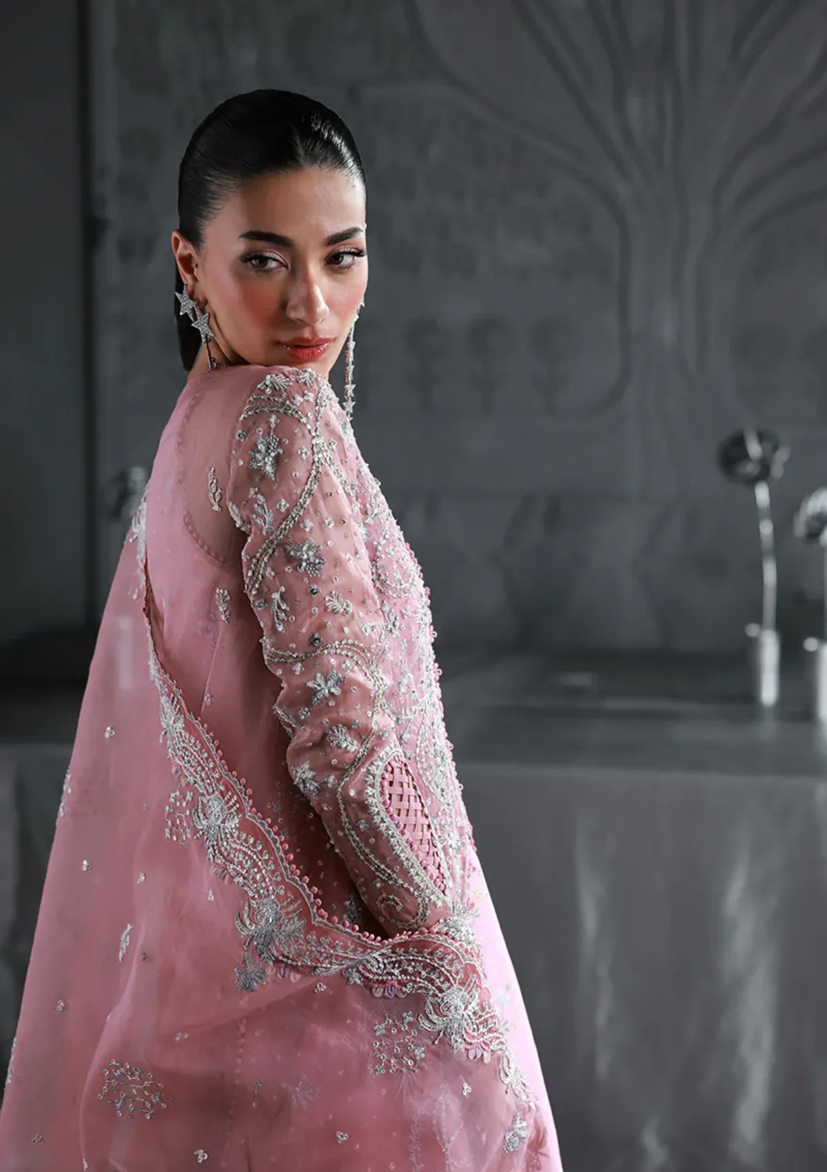 mohsin-saeed-fabrics-affordable-luxury-outfits-for-daily-formal-and-wedding-wear-This-product-is-from-qalamkar-elirah-formals-organza25-mf-07-rosalyn-is-available-on-Mohsin-saeed-fabrics-website.