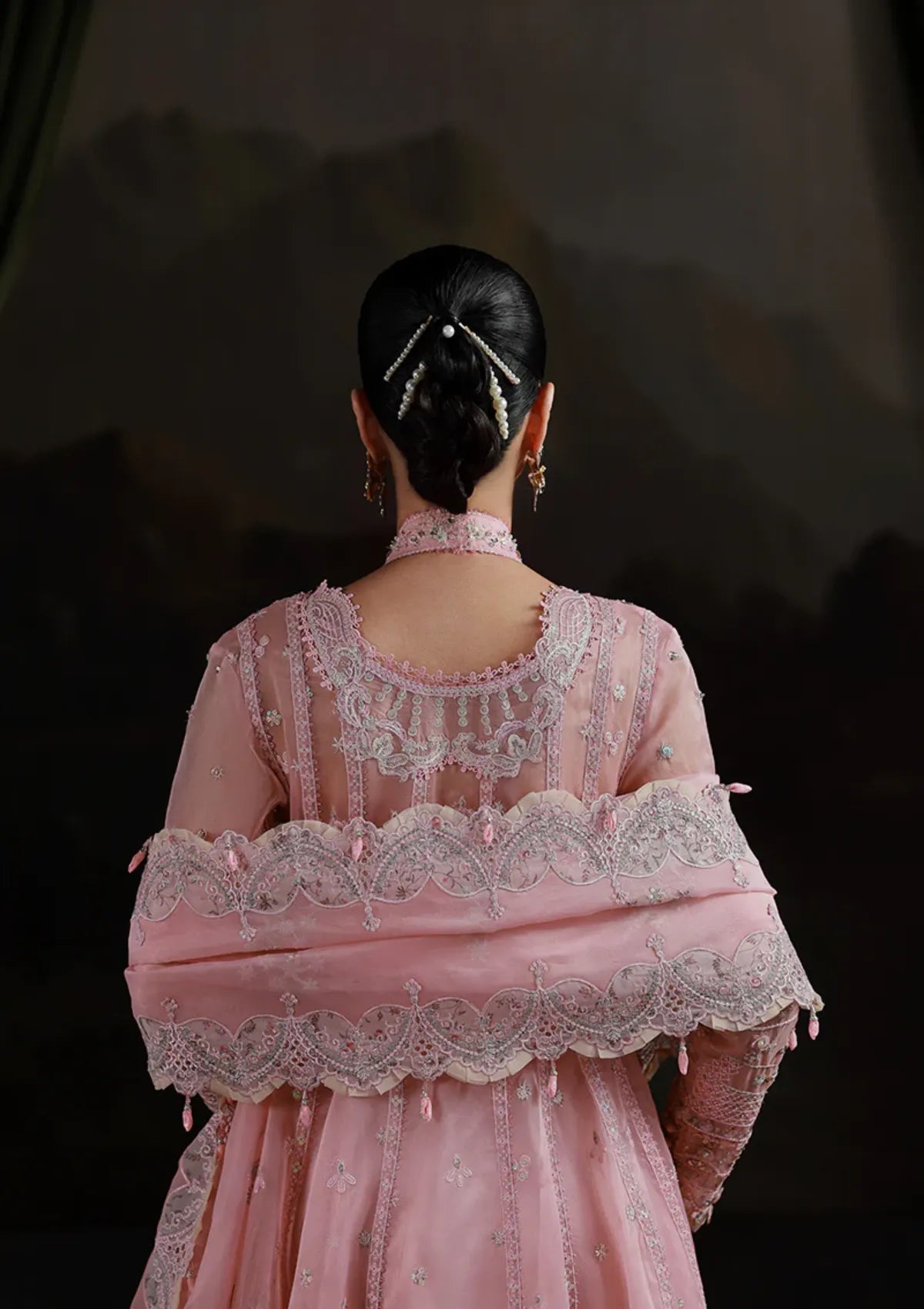 mohsin-saeed-fabrics-affordable-luxury-outfits-for-daily-formal-and-wedding-wear-This-product-is-from-qalamkar-elirah-formals-organza25-mf-03-blush-reverie-is-available-on-Mohsin-saeed-fabrics-website.