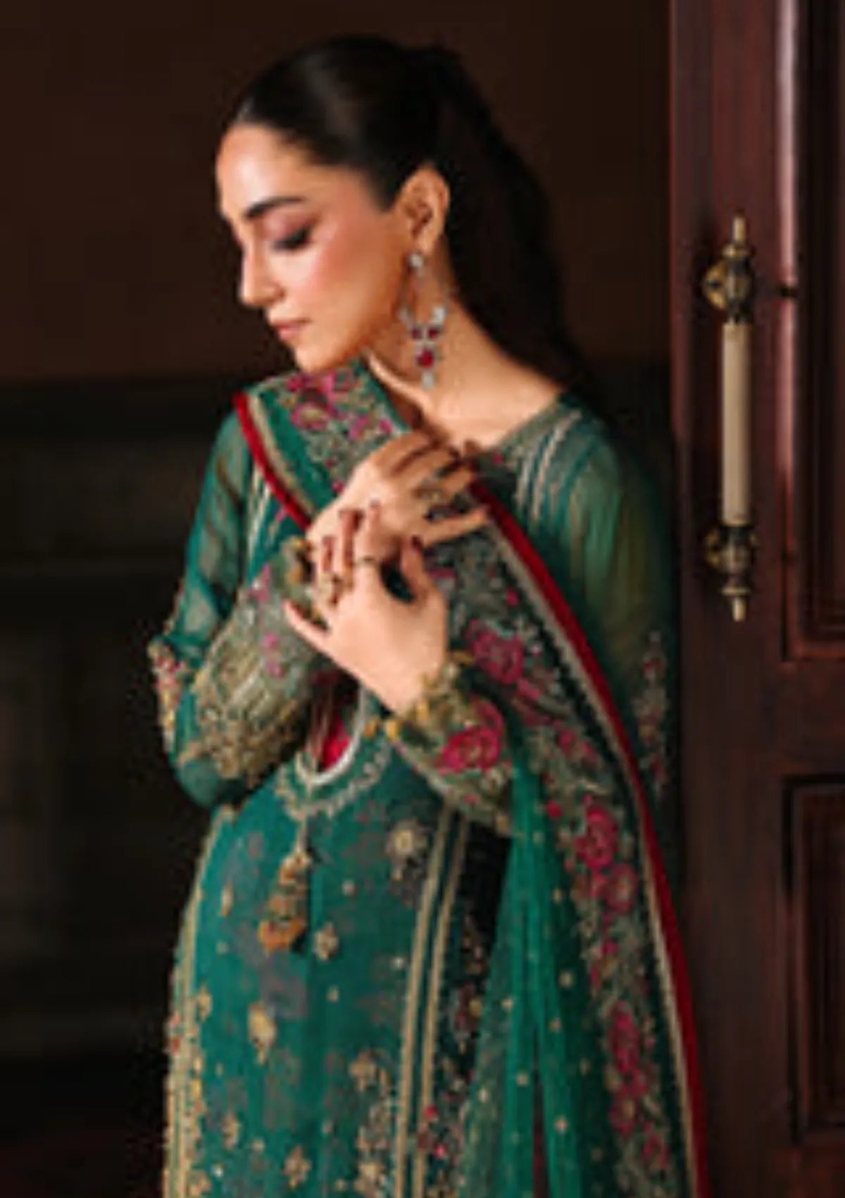 mohsin-saeed-fabrics-luxury-fashion-collection-daily-wear-wedding-and-formal-in-budget-This-product-is-from-charizma-dastan-e-jashan25-d-06-is-available-on-Mohsin-saeed-fabrics-website.