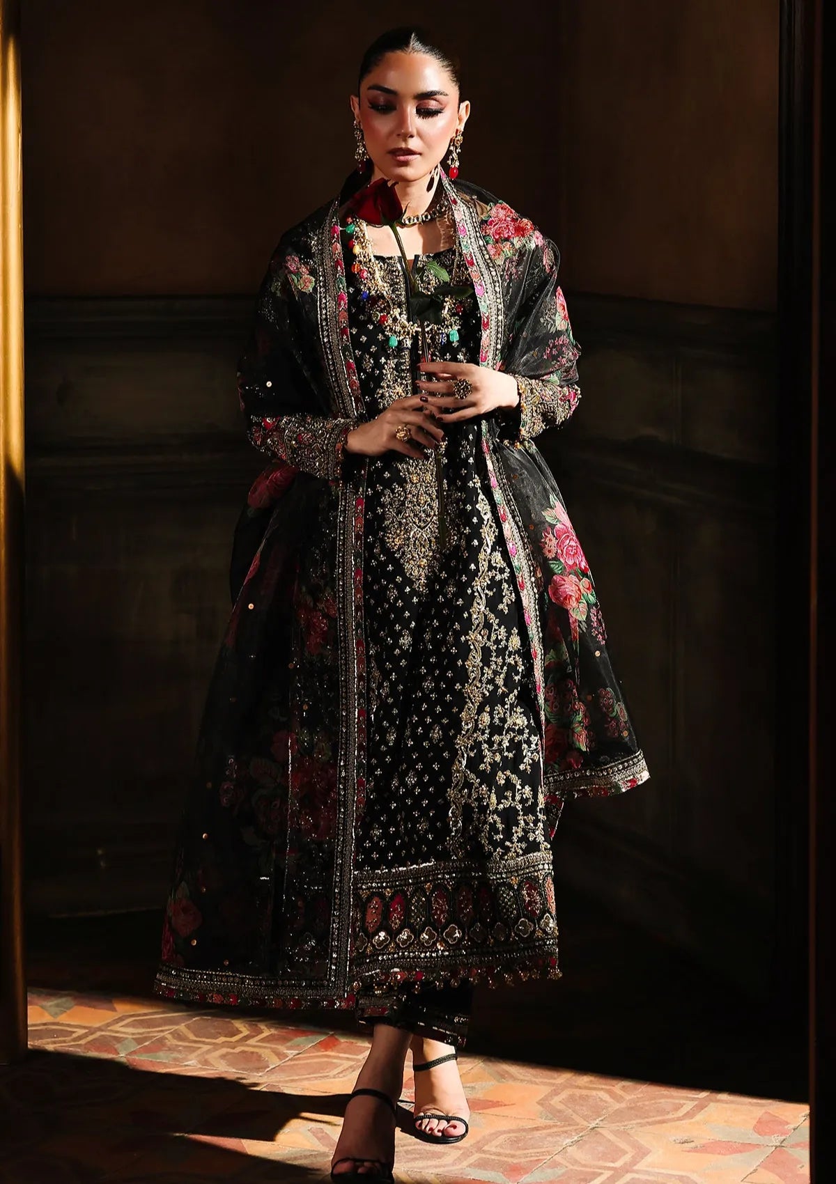 mohsin-saeed-fabrics-luxury-fashion-collection-daily-wear-wedding-and-formal-in-budget-This-product-is-from-charizma-dastan-e-jashan25-d-05-is-available-on-Mohsin-saeed-fabrics-website.
