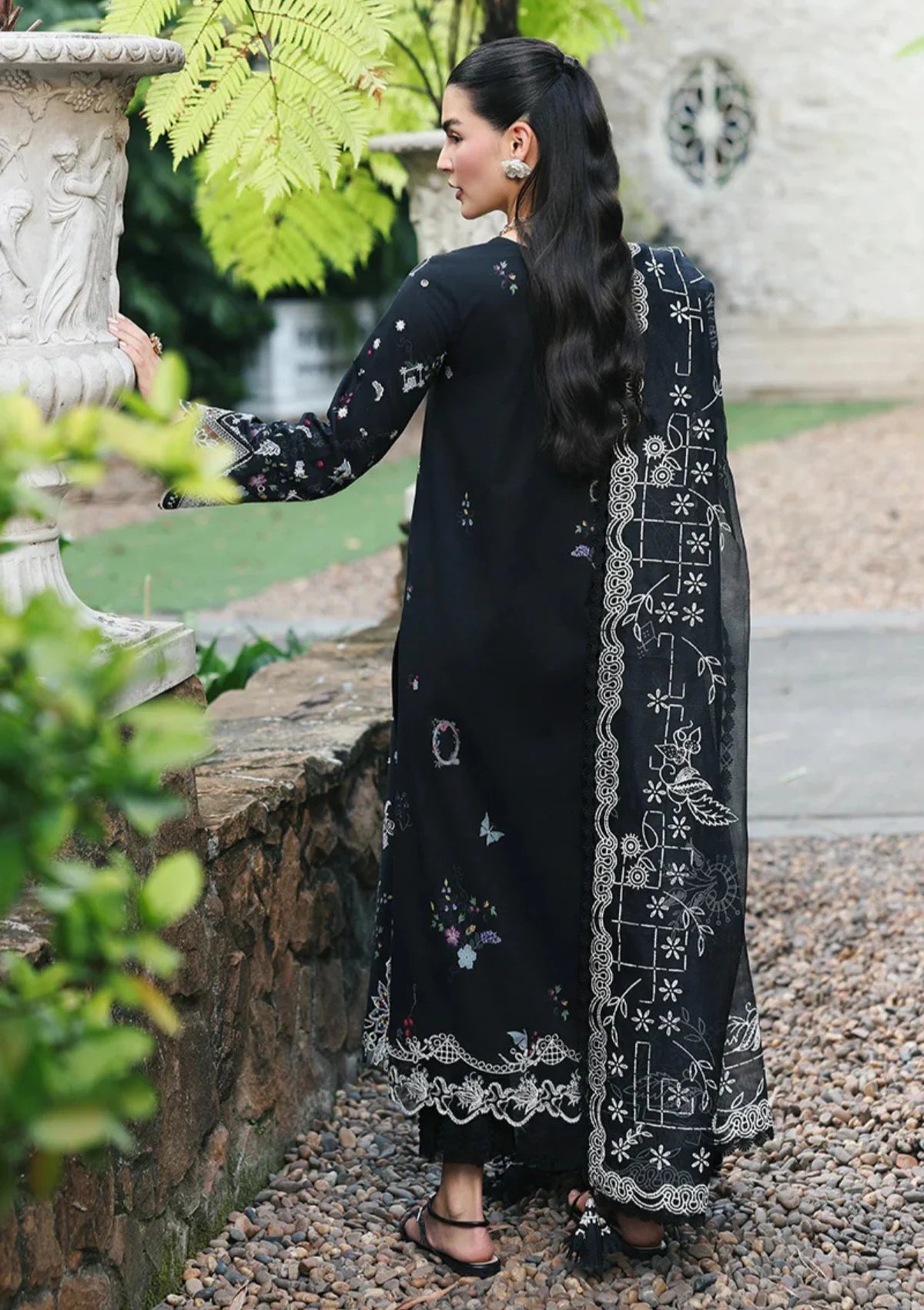 Qalamkar Qline Lawn Drop 1'26  RP-07 OBSIDIAN