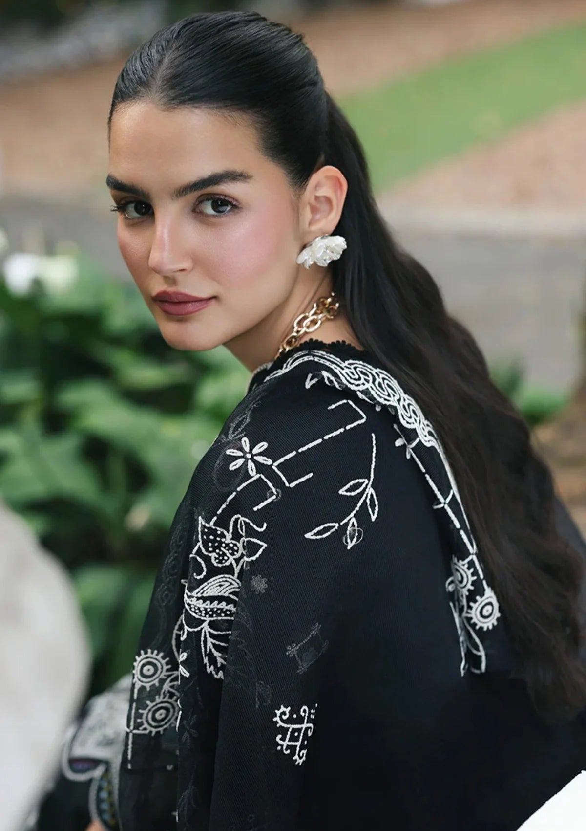 Qalamkar Qline Lawn Drop 1'26  RP-07 OBSIDIAN