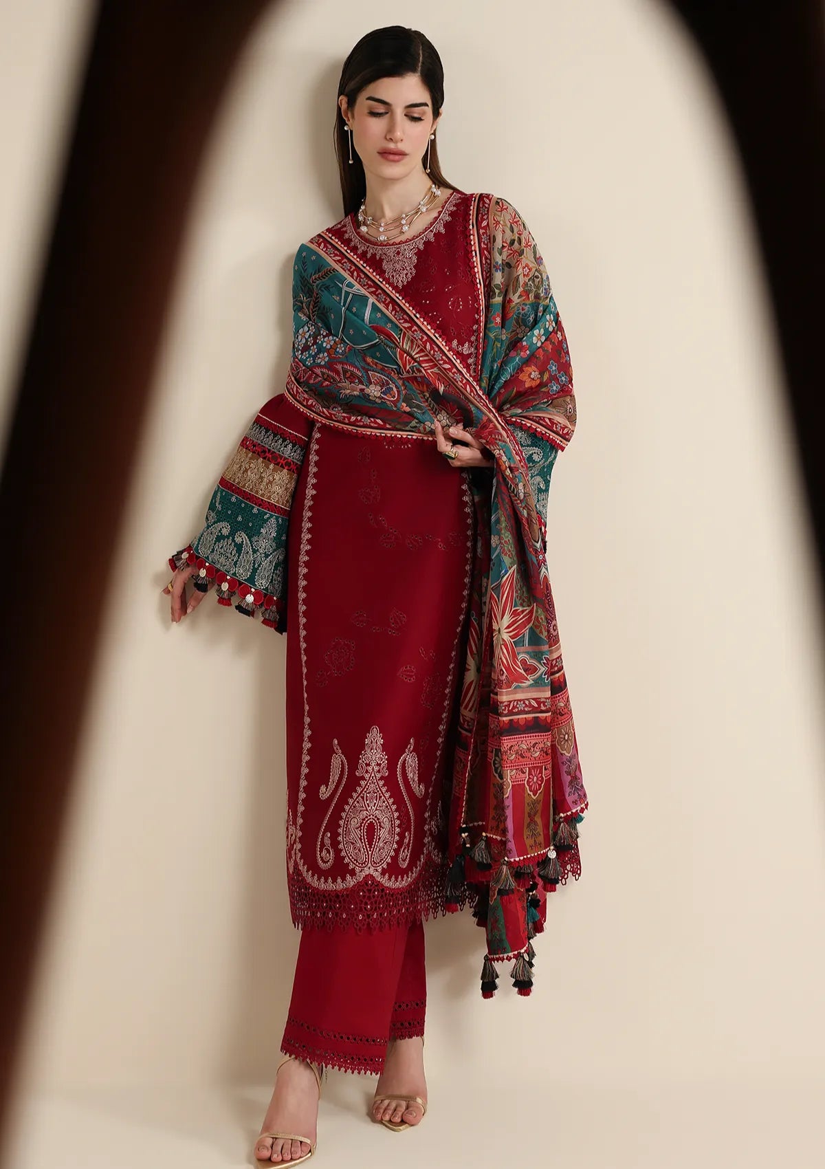 Jazmin Iris Luxury Lawn'26 D-08